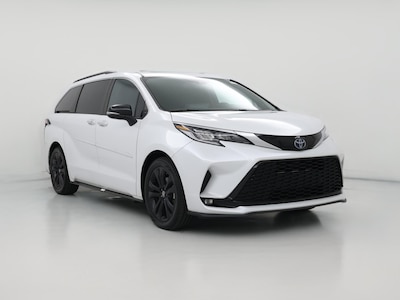 White 2023 Toyota Sienna Hybrid XSE 25th Anniversary