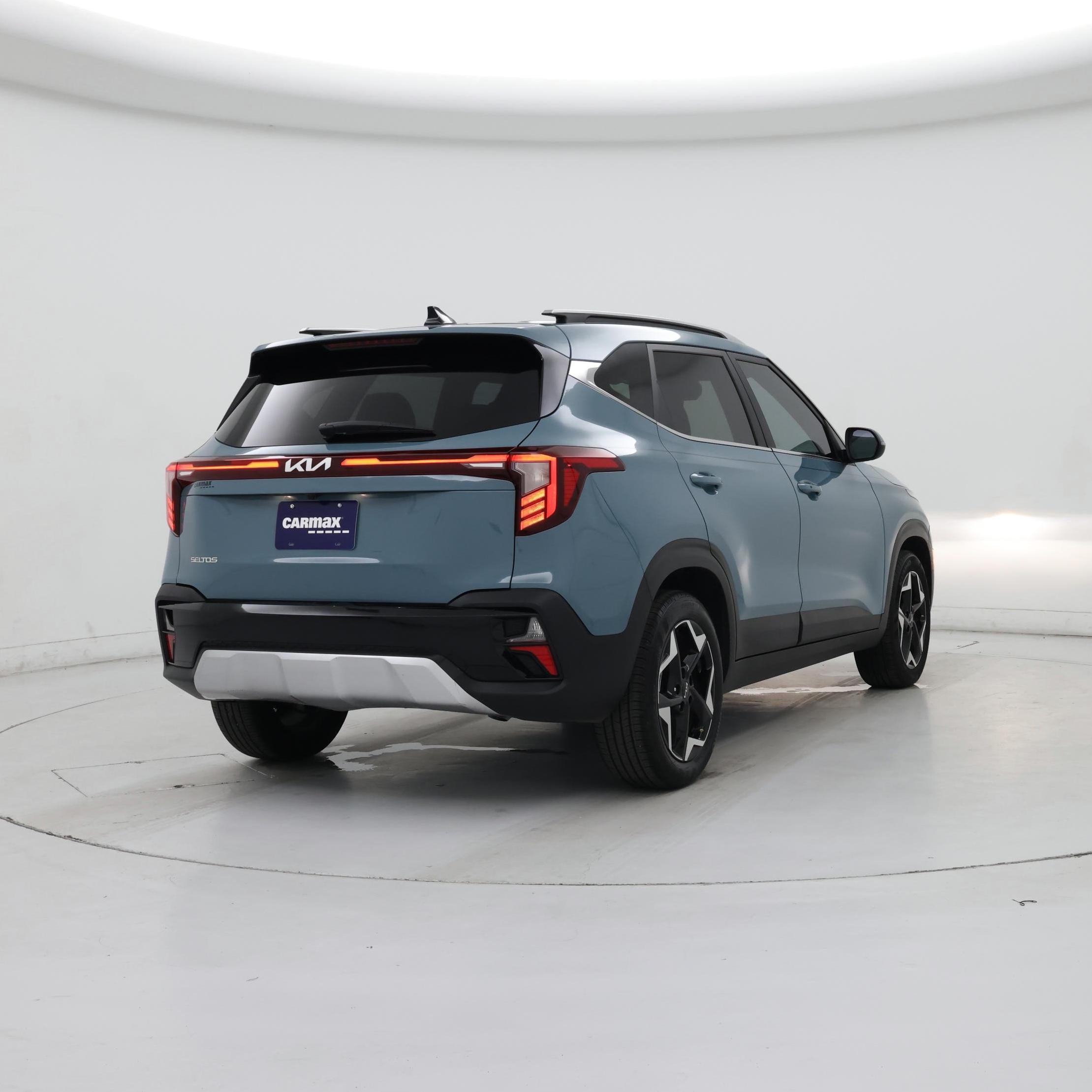 Thumbnail: 2024 Kia Seltos - 8