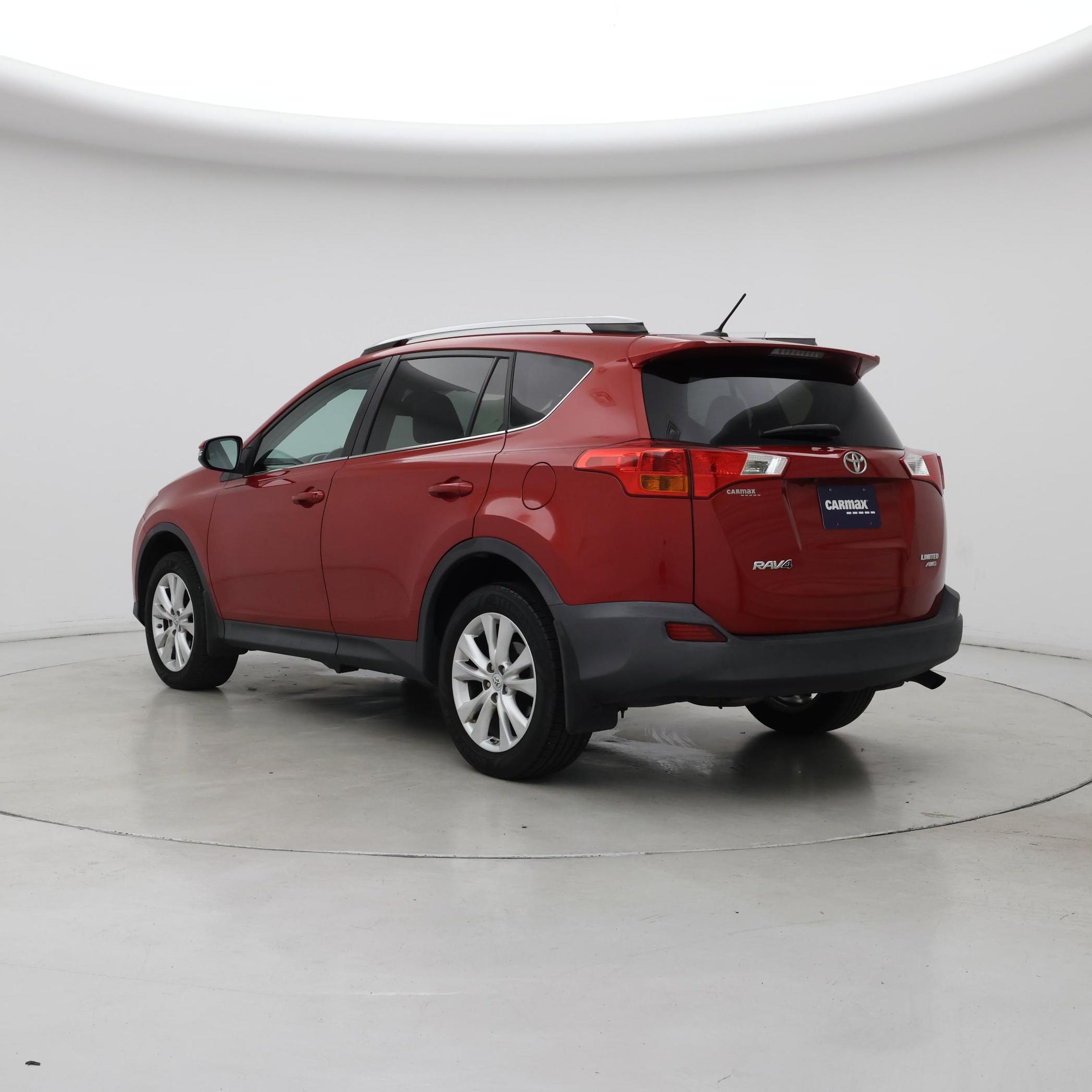 Thumbnail: 2015 Toyota RAV4 - 2