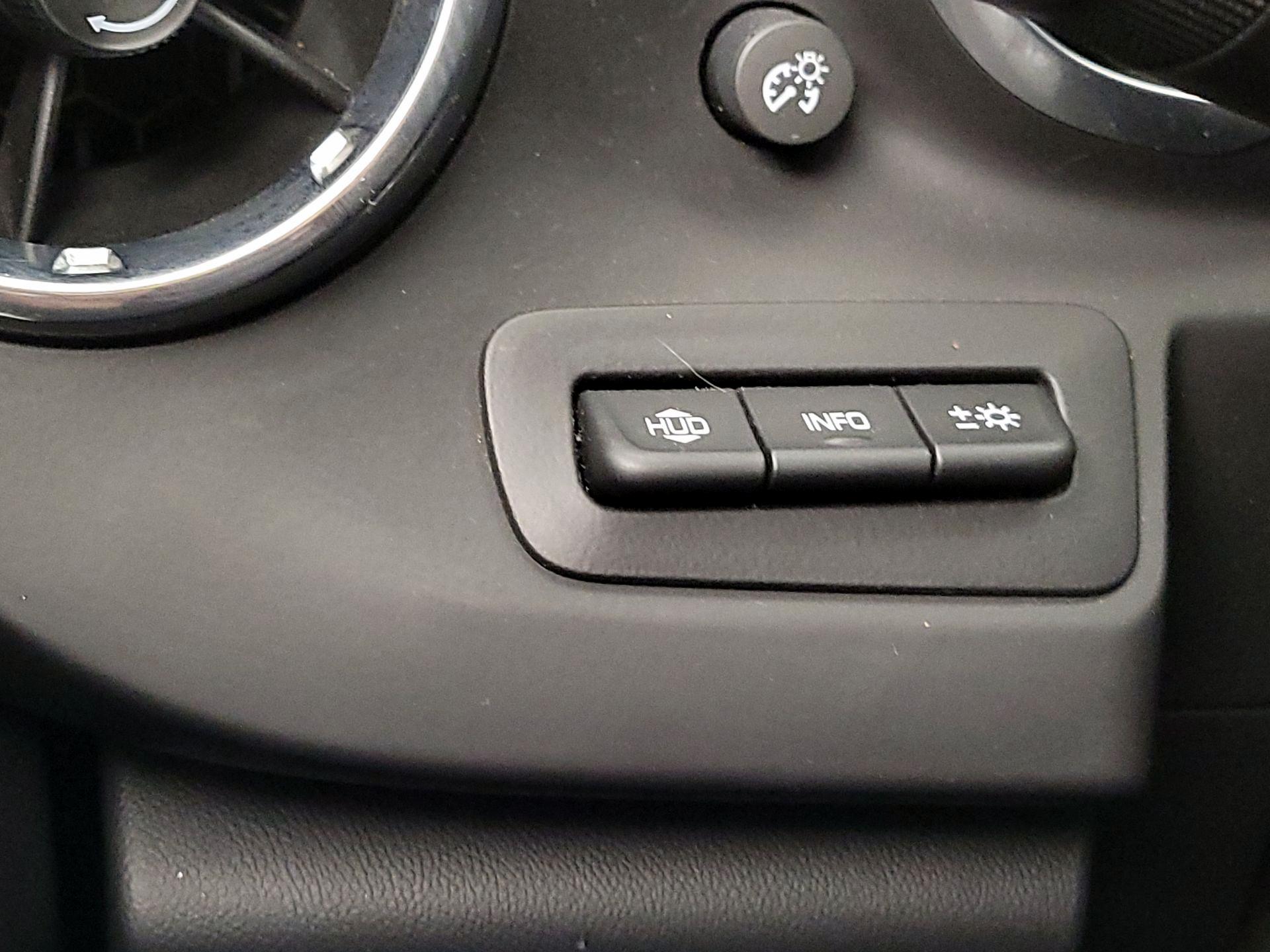 Thumbnail: 2016 Chevrolet Camaro - 13