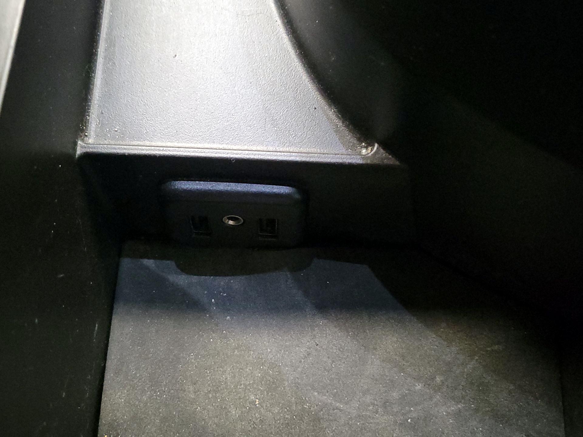 Thumbnail: 2016 Chevrolet Camaro - 18