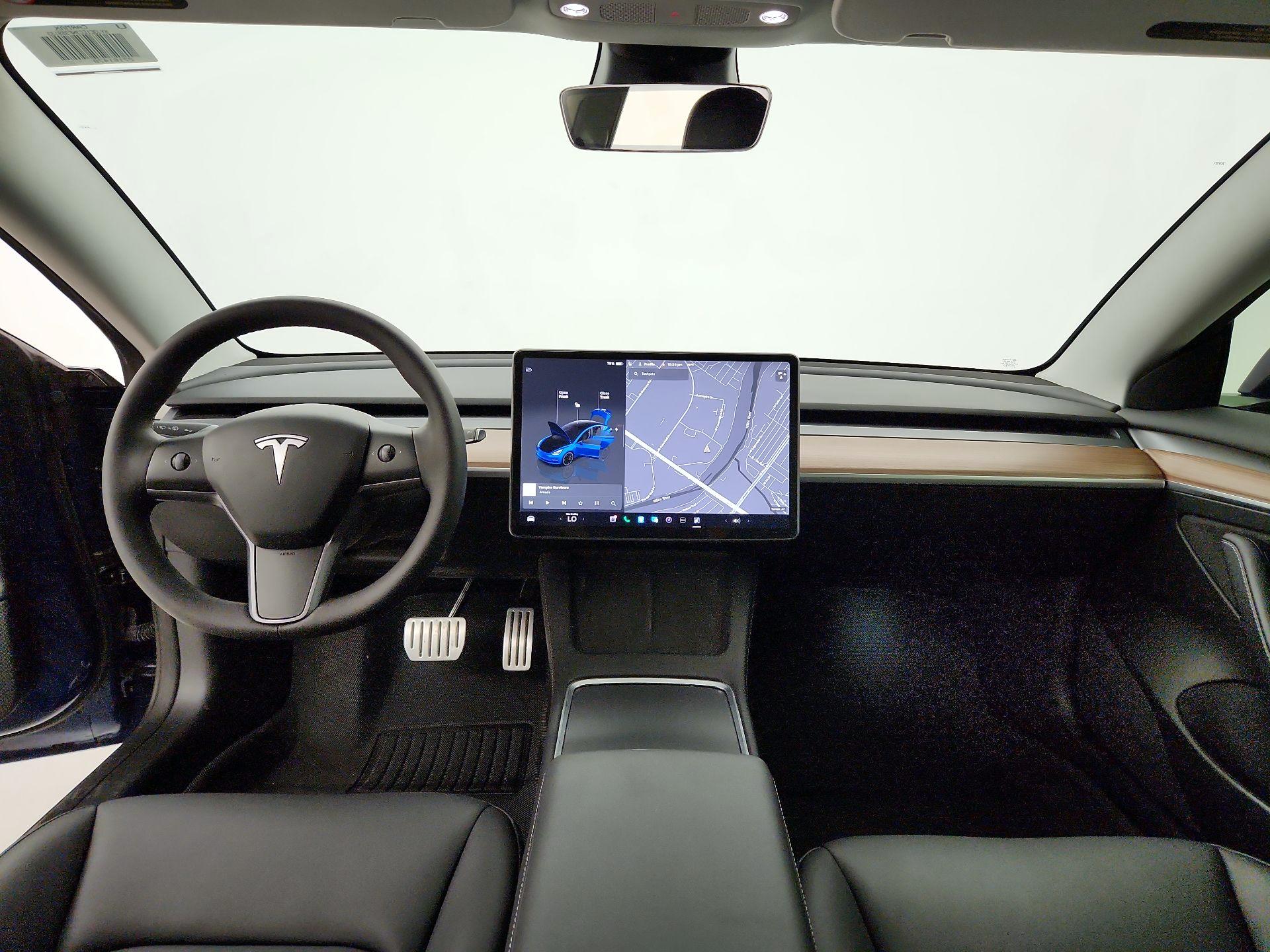 Thumbnail: 2022 Tesla Model 3 - 9