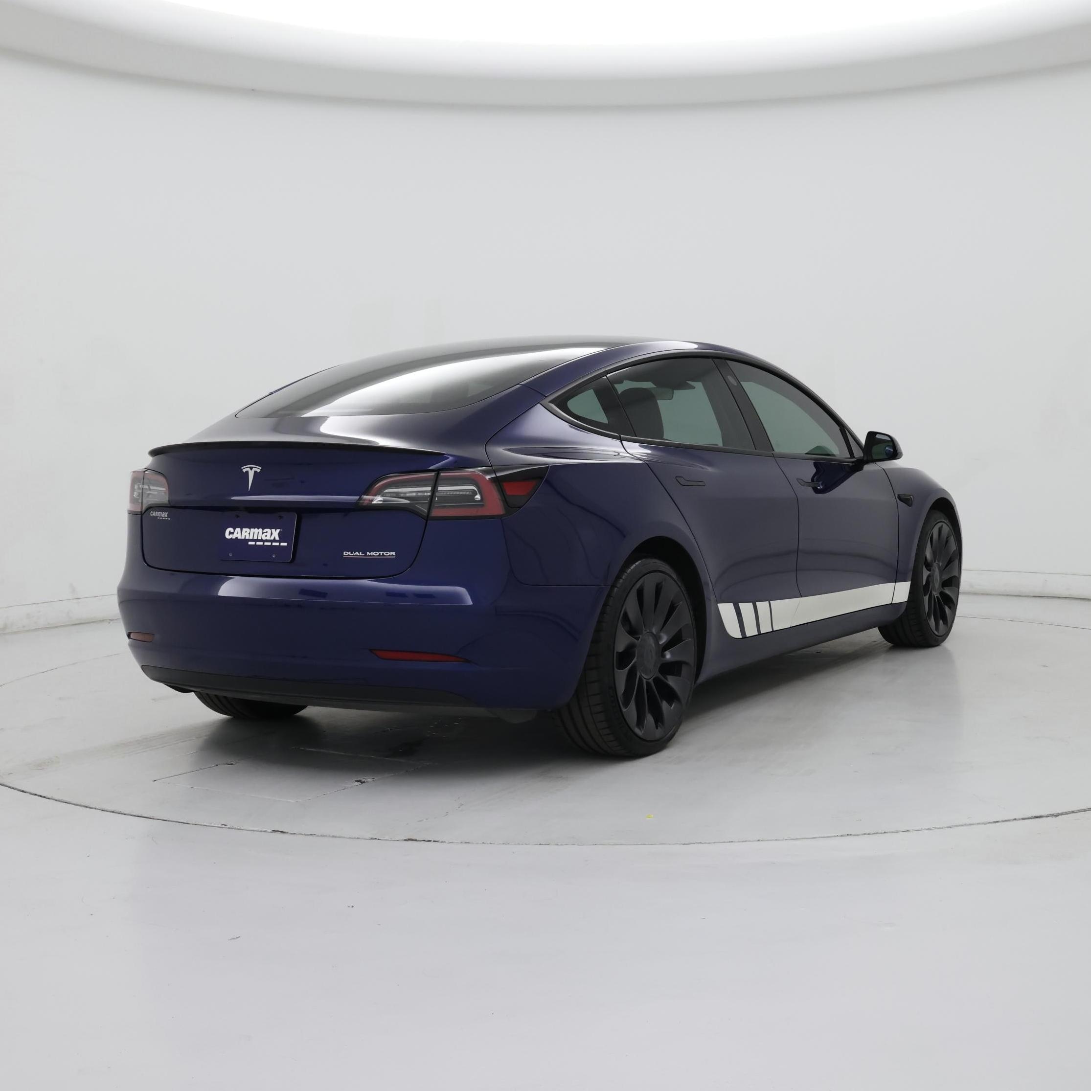 Thumbnail: 2022 Tesla Model 3 - 8
