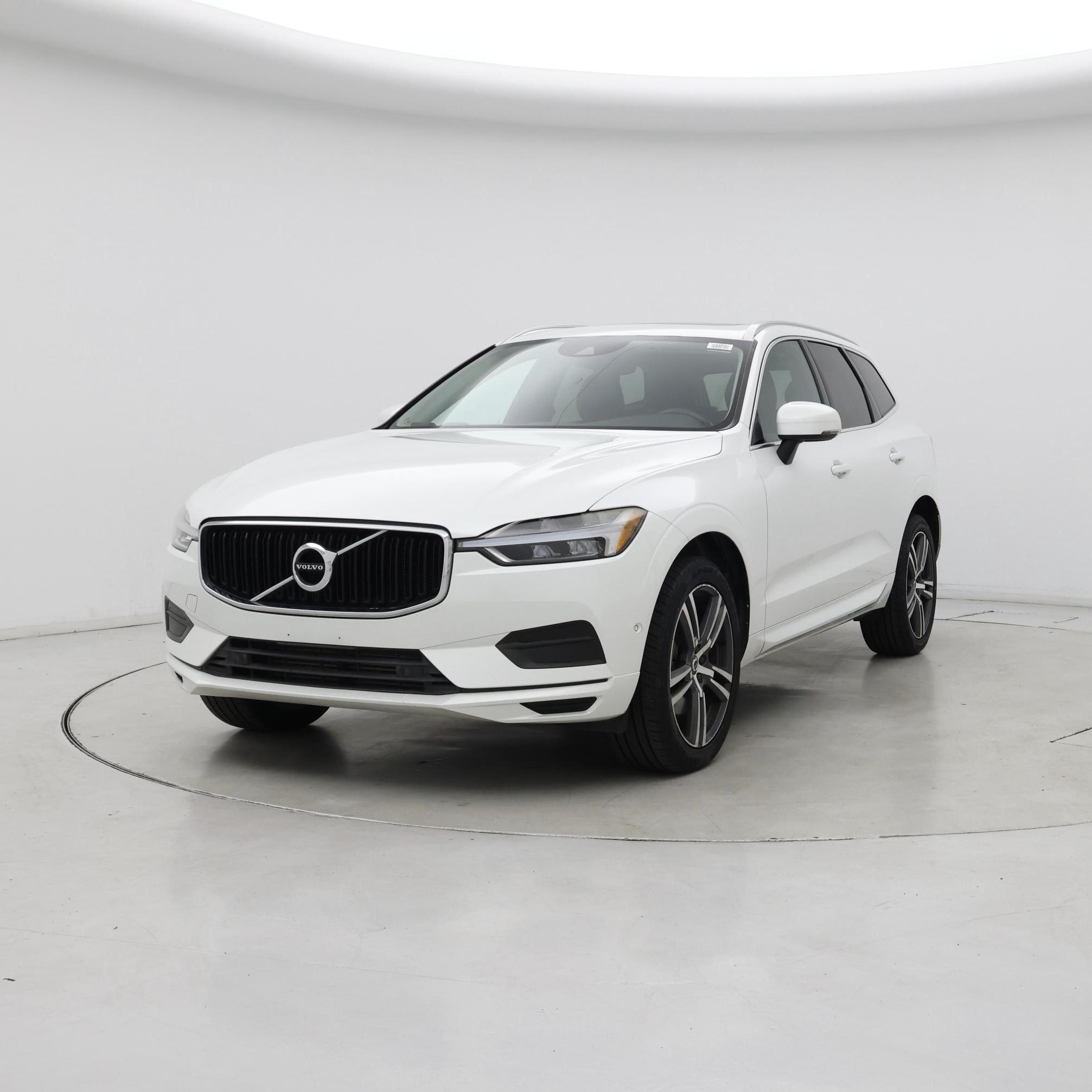 Thumbnail: 2018 Volvo XC60 - 4