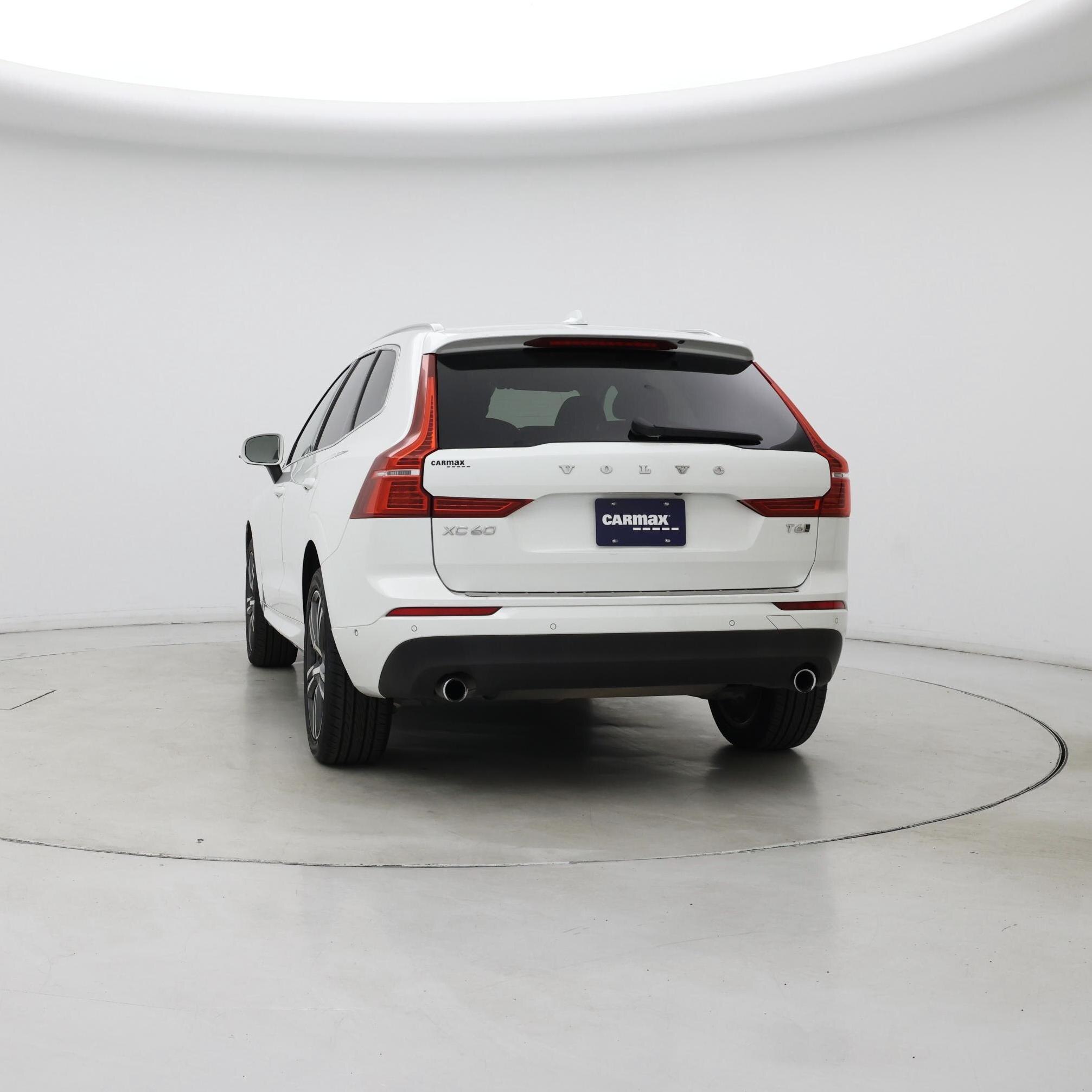 Thumbnail: 2018 Volvo XC60 - 6