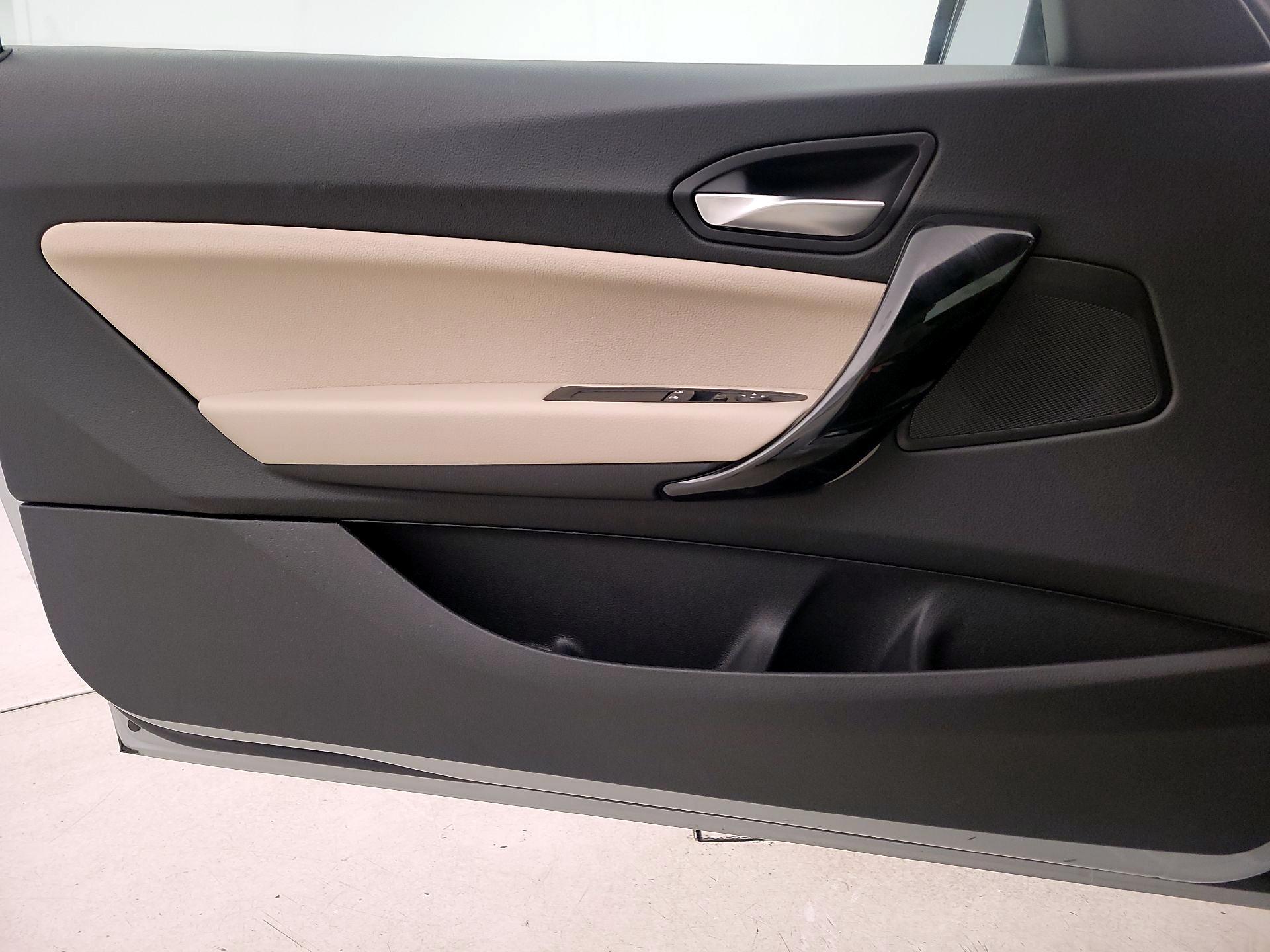 Thumbnail: 2016 BMW 2 Series - 12