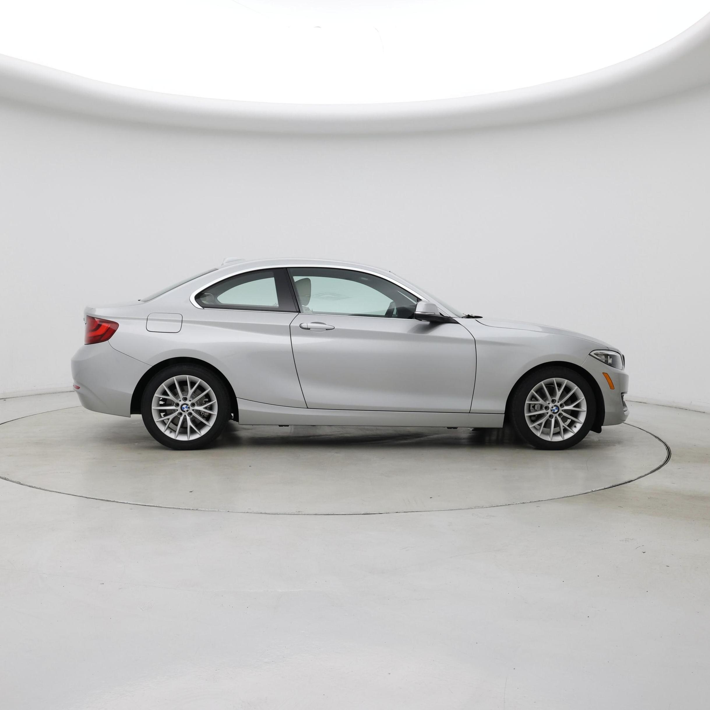 Thumbnail: 2016 BMW 2 Series - 7