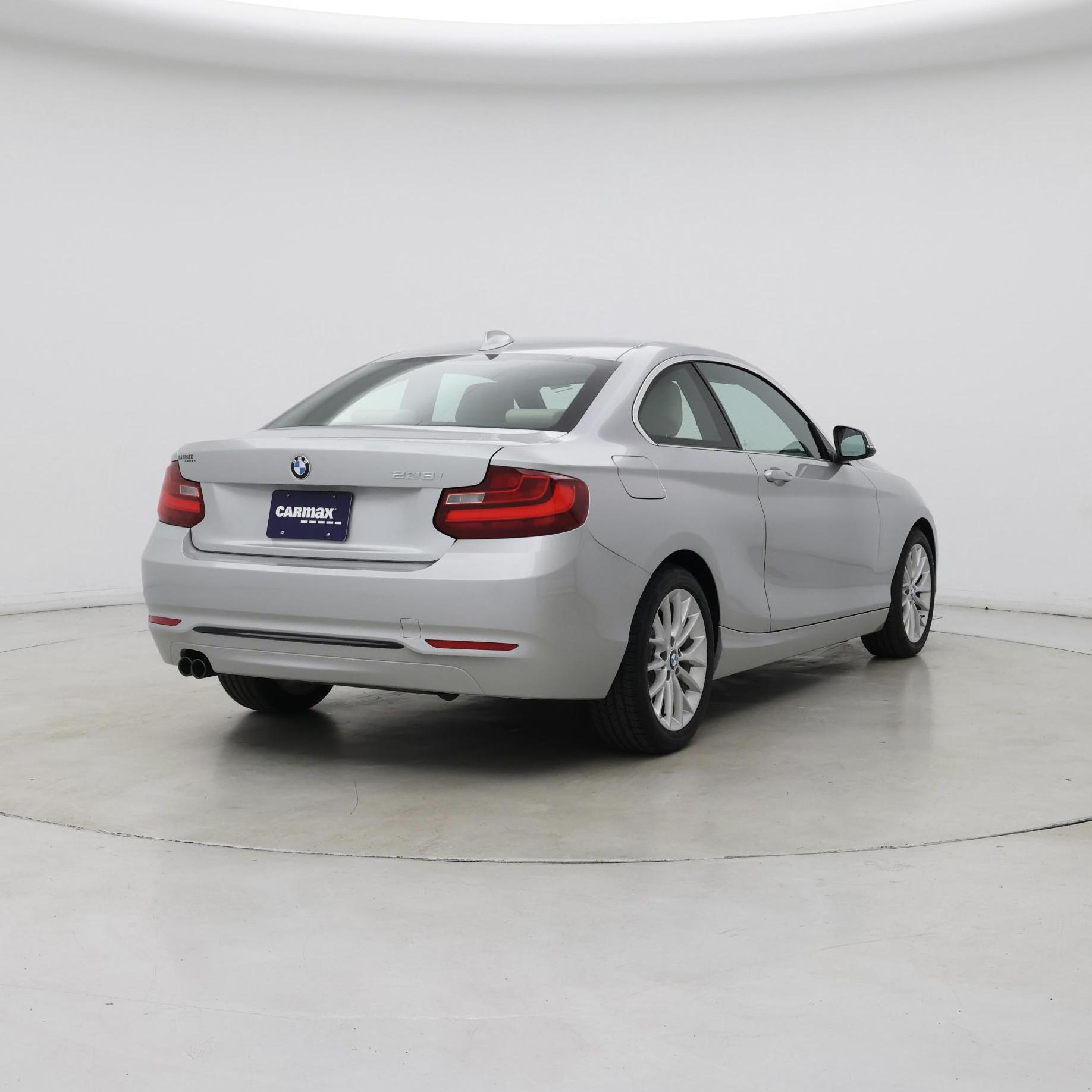 Thumbnail: 2016 BMW 2 Series - 8