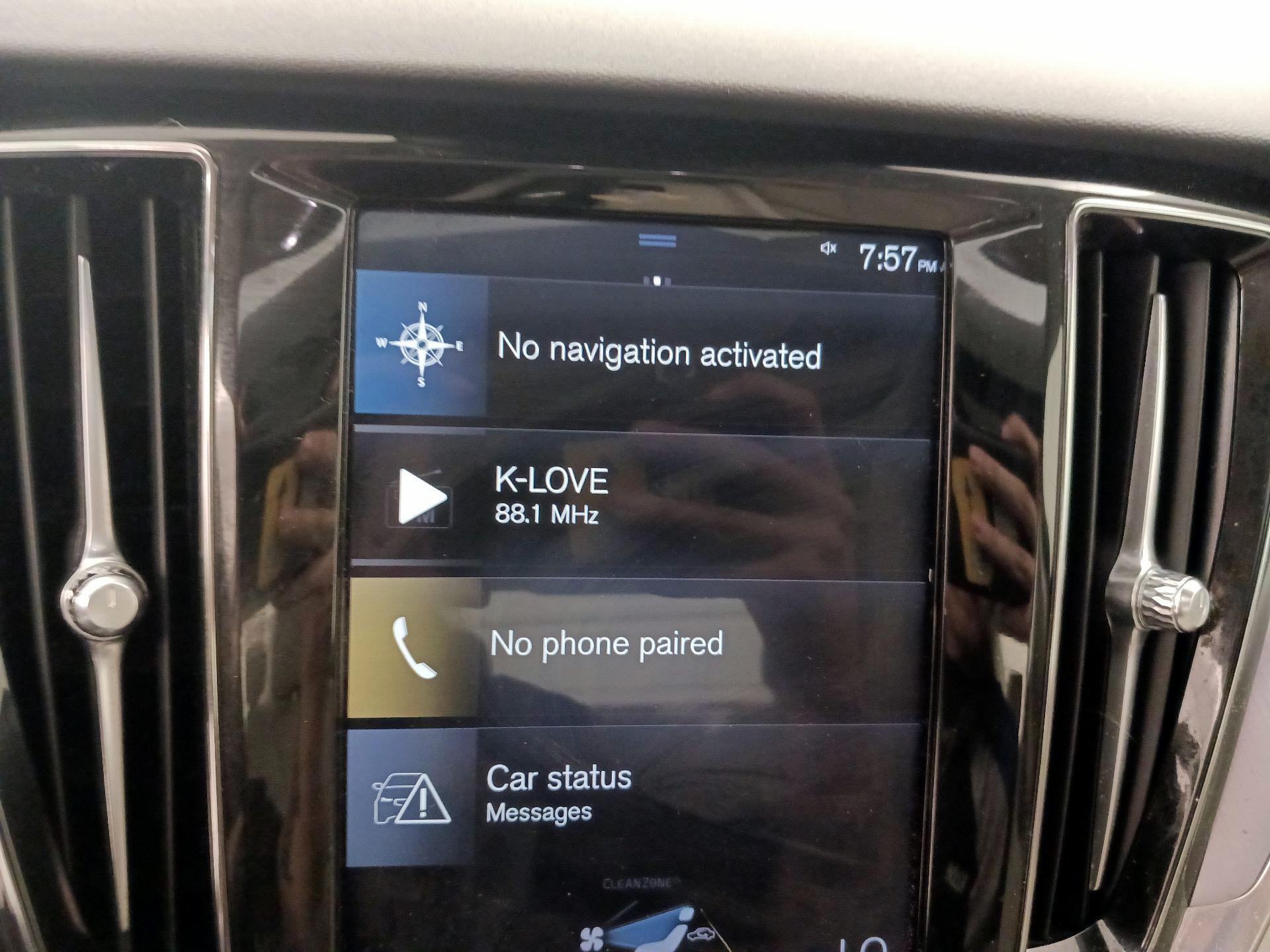 Thumbnail: 2020 Volvo S60 - 14