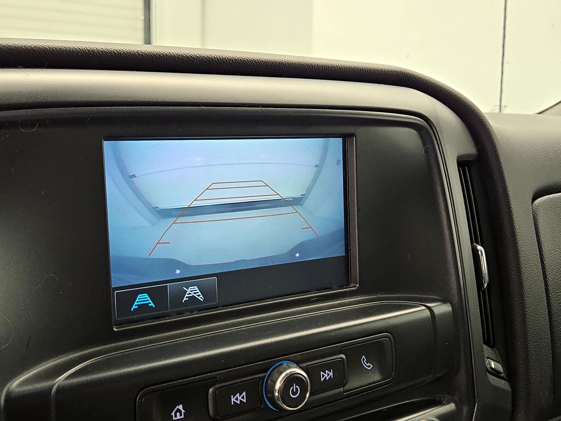 Thumbnail: 2018 Chevrolet Silverado 1500 - 14