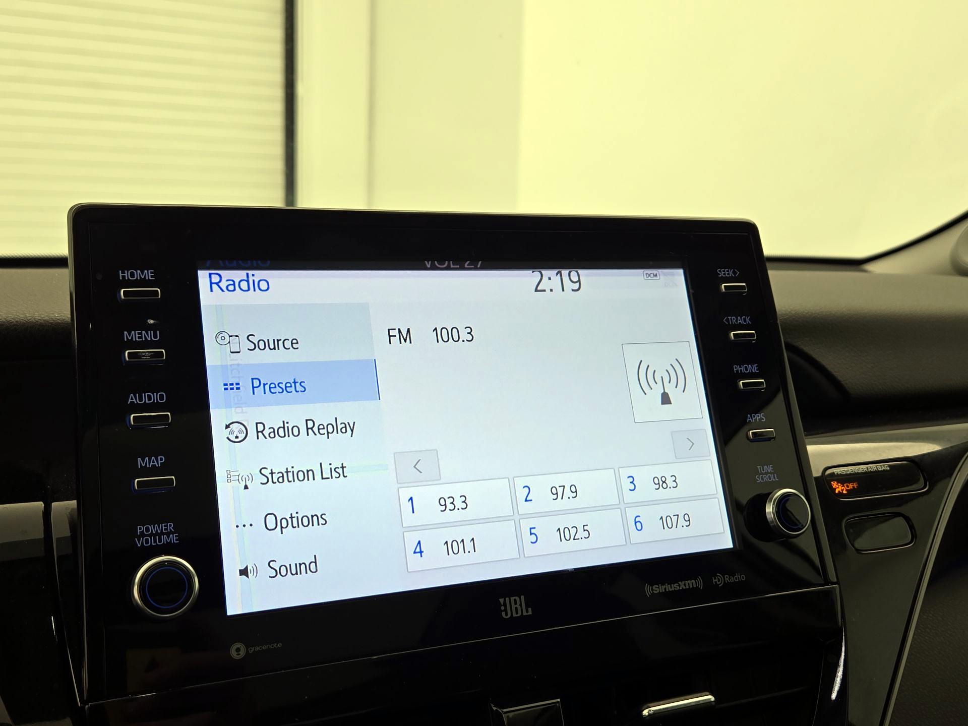 Thumbnail: 2021 Toyota Camry - 16