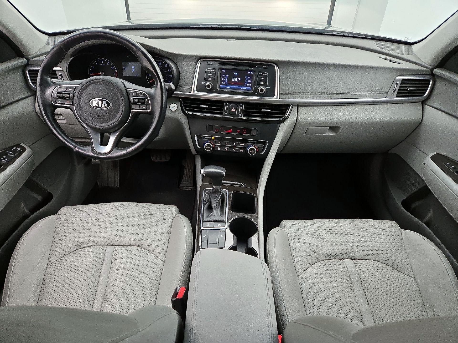 Thumbnail: 2016 Kia Optima - 9