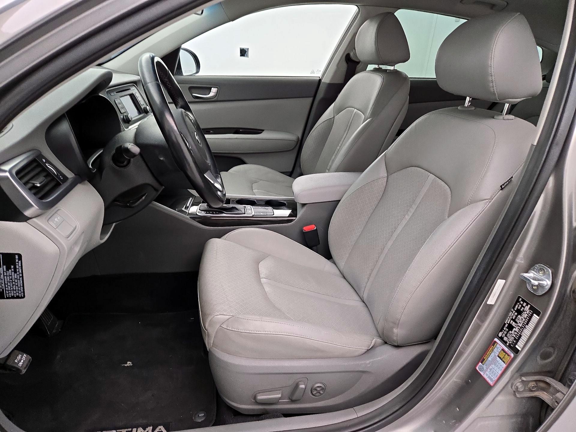 Thumbnail: 2016 Kia Optima - 11