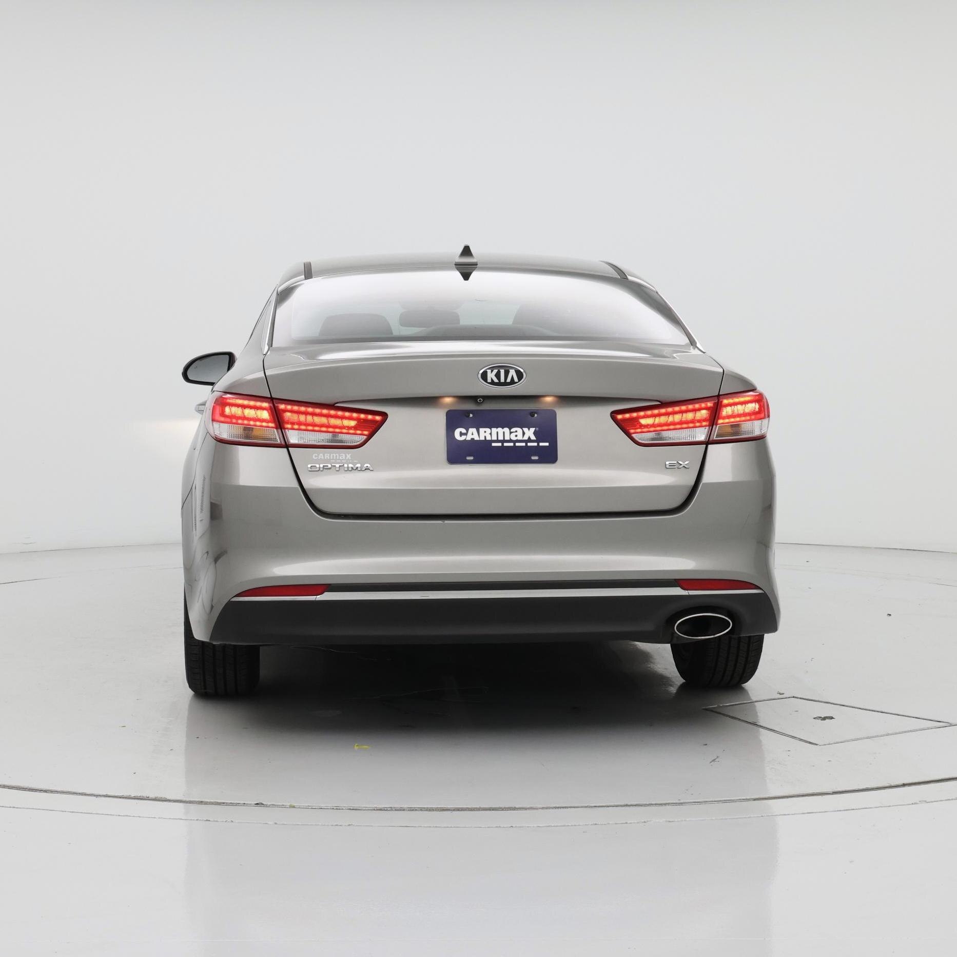 Thumbnail: 2016 Kia Optima - 6