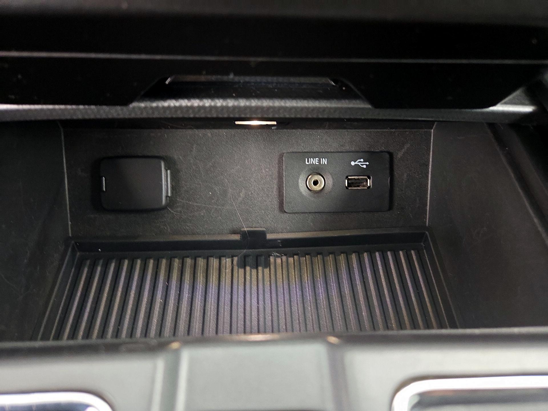 Thumbnail: 2015 Ford F-150 - 18