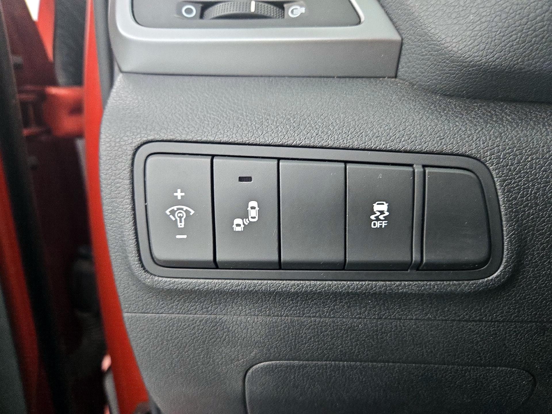 Thumbnail: 2018 Hyundai Tucson - 13