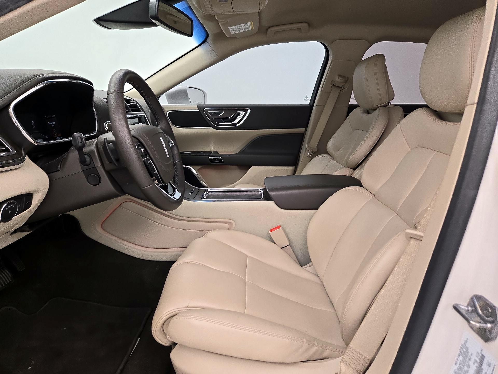 Thumbnail: 2019 Lincoln Continental - 11