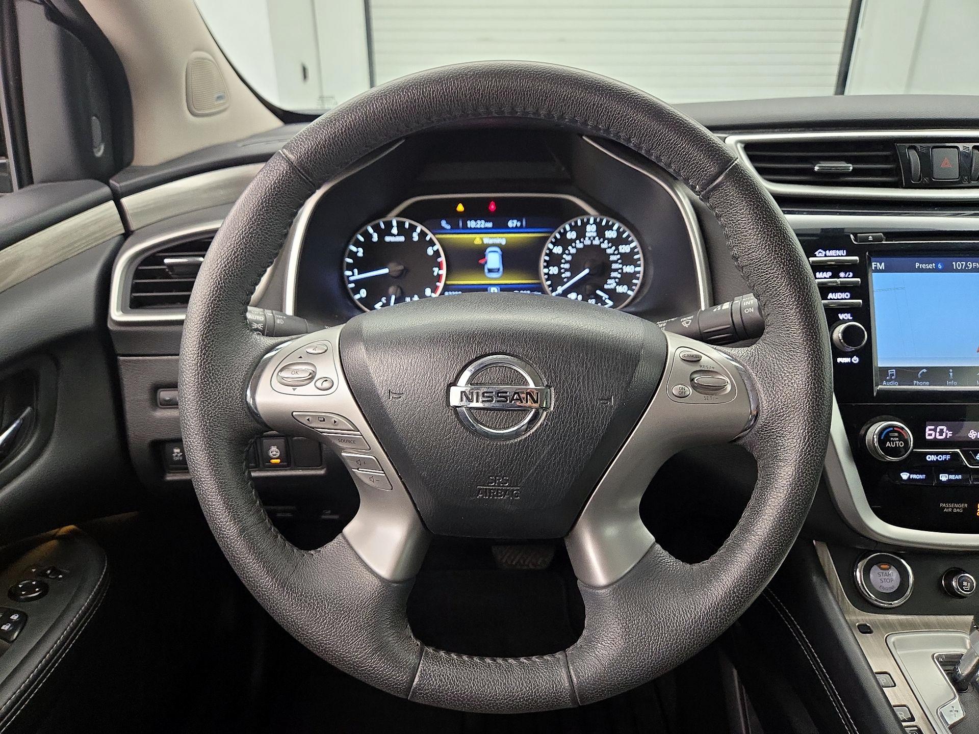 Thumbnail: 2015 Nissan Murano - 10