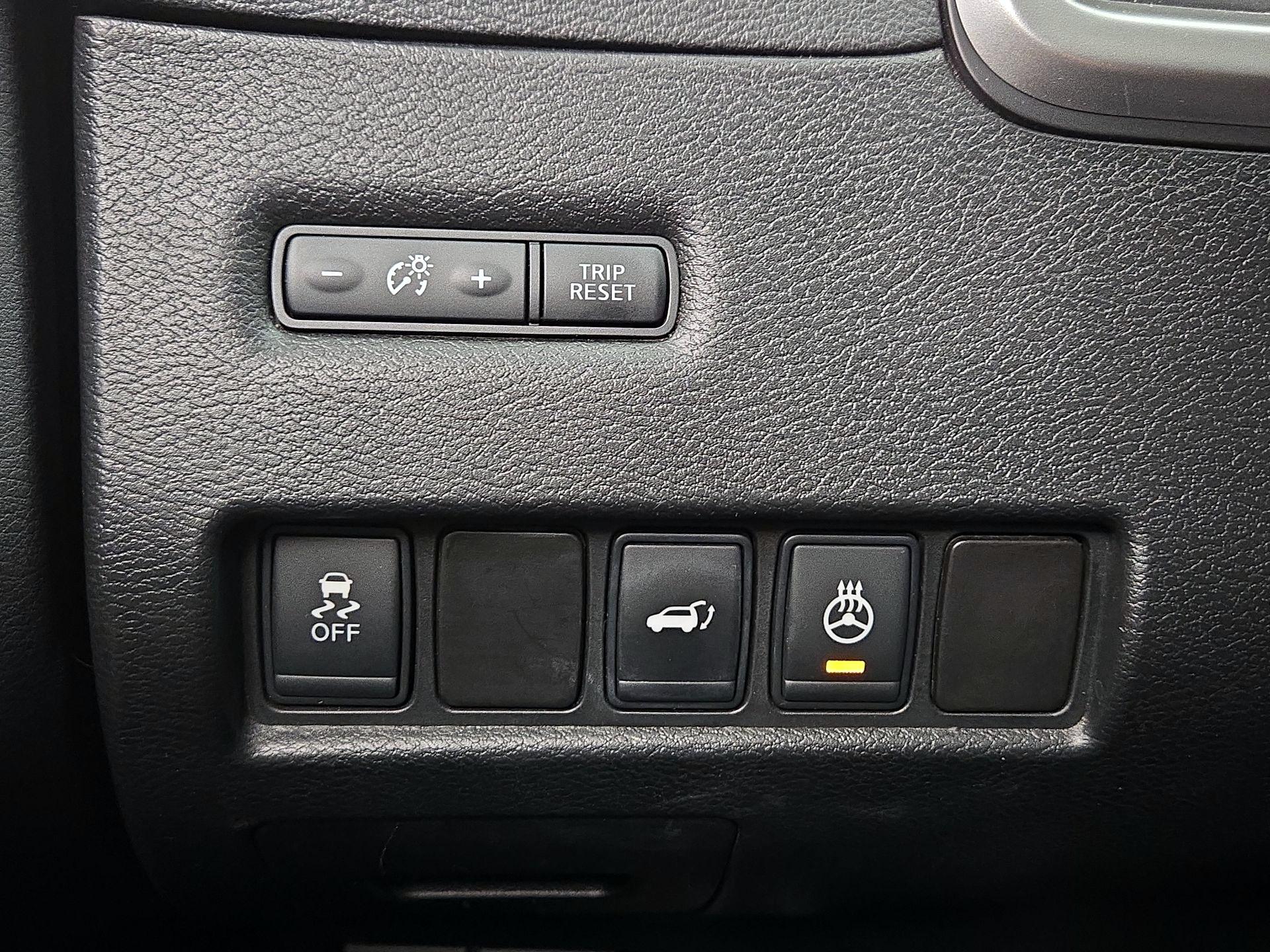 Thumbnail: 2015 Nissan Murano - 13