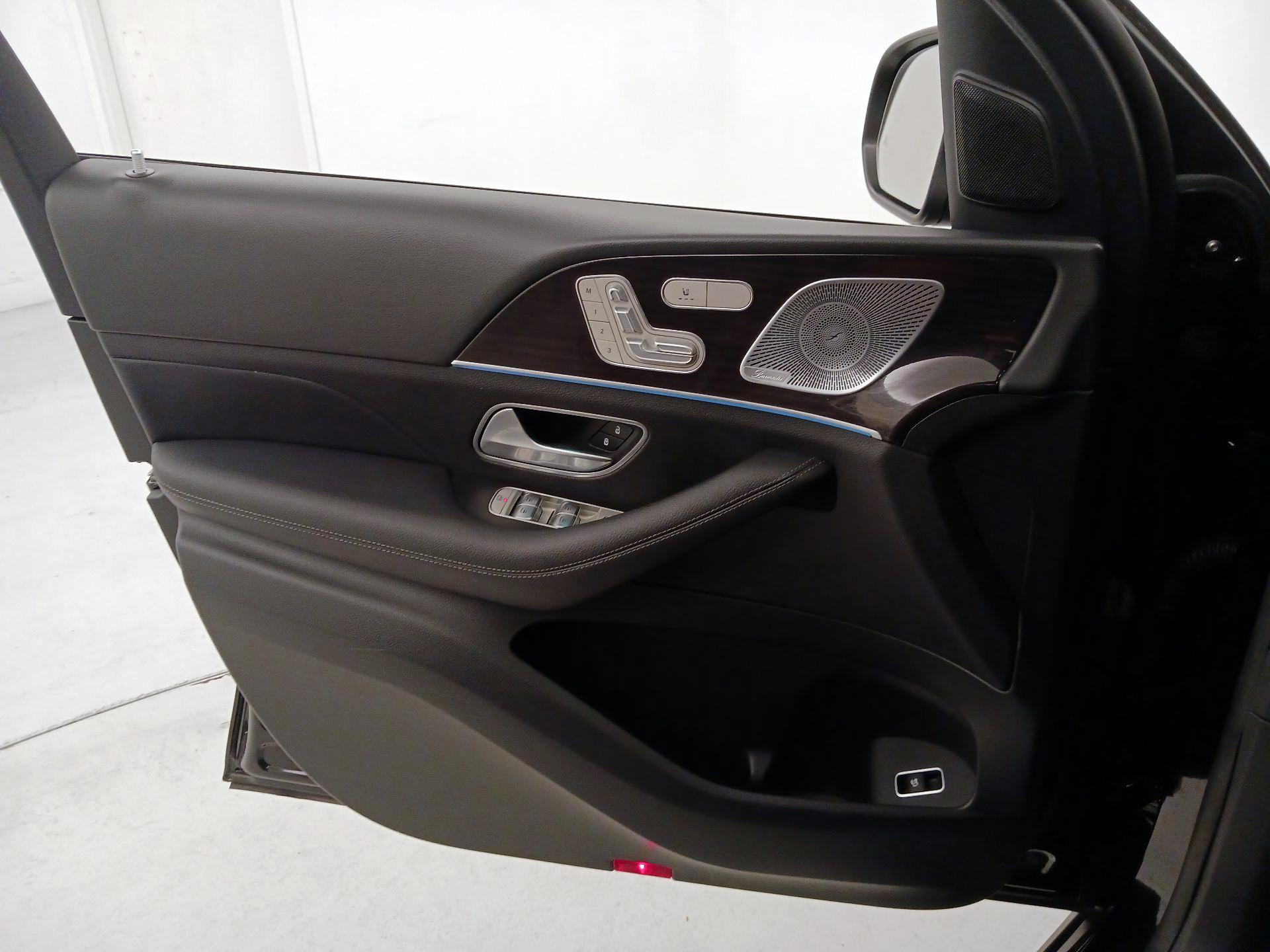 Thumbnail: 2021 Mercedes-Benz GLE - 12