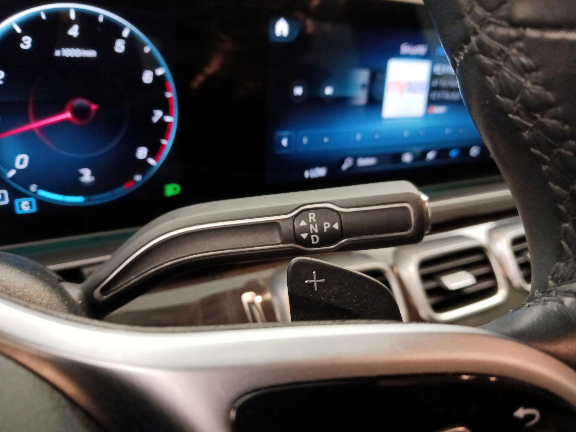 Thumbnail: 2021 Mercedes-Benz GLE - 18