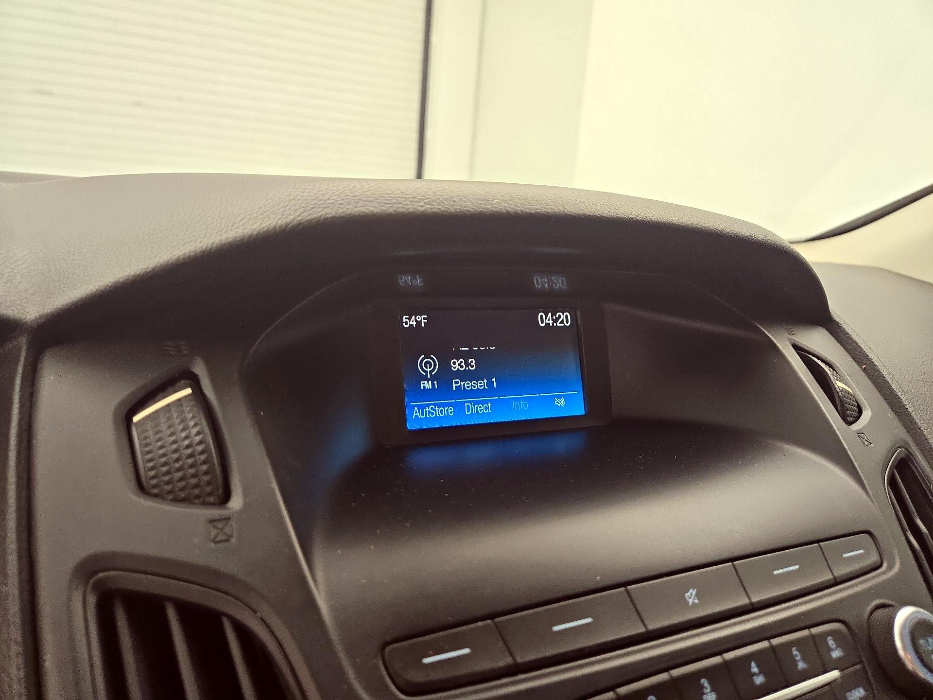 Thumbnail: 2018 Ford Focus - 15