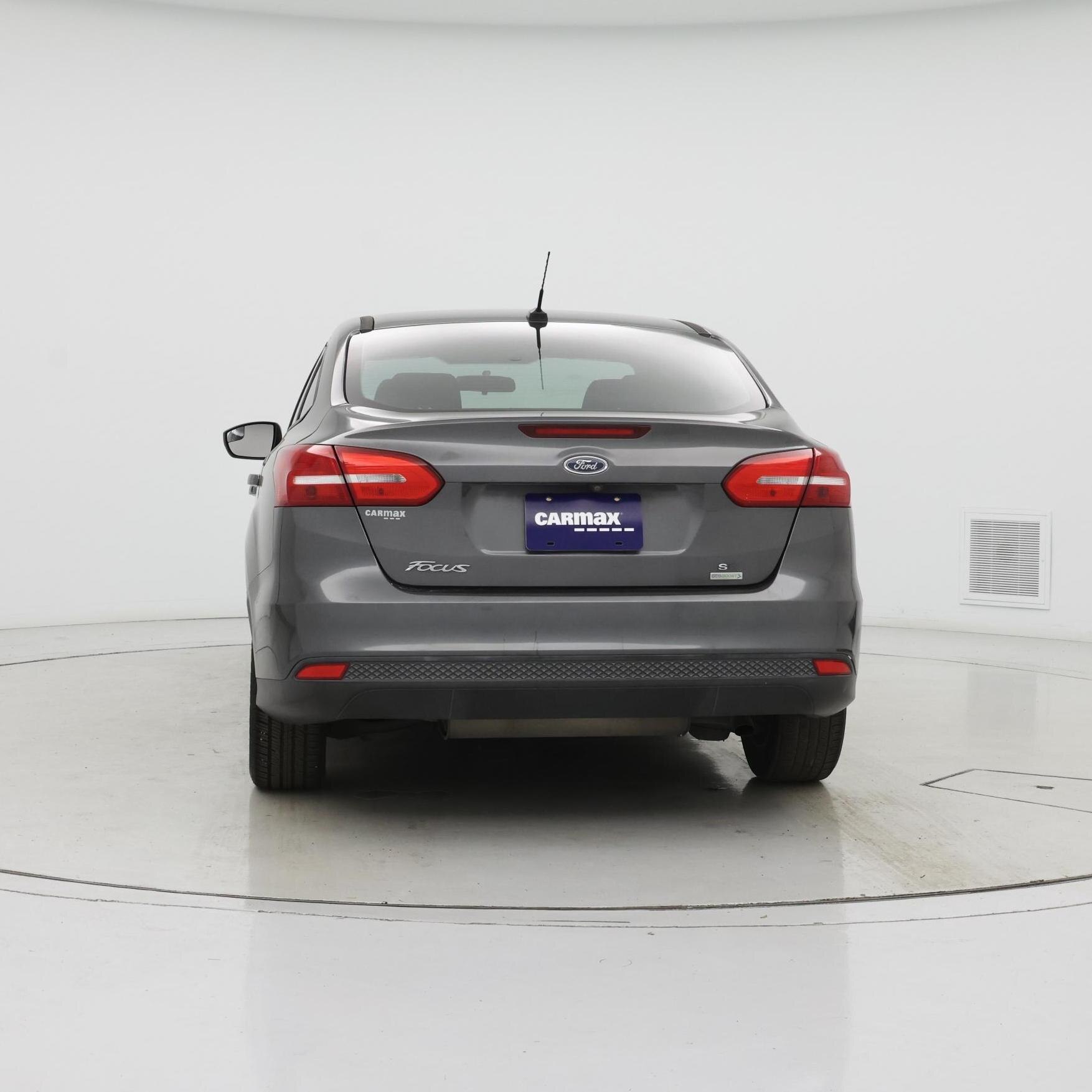 Thumbnail: 2018 Ford Focus - 6