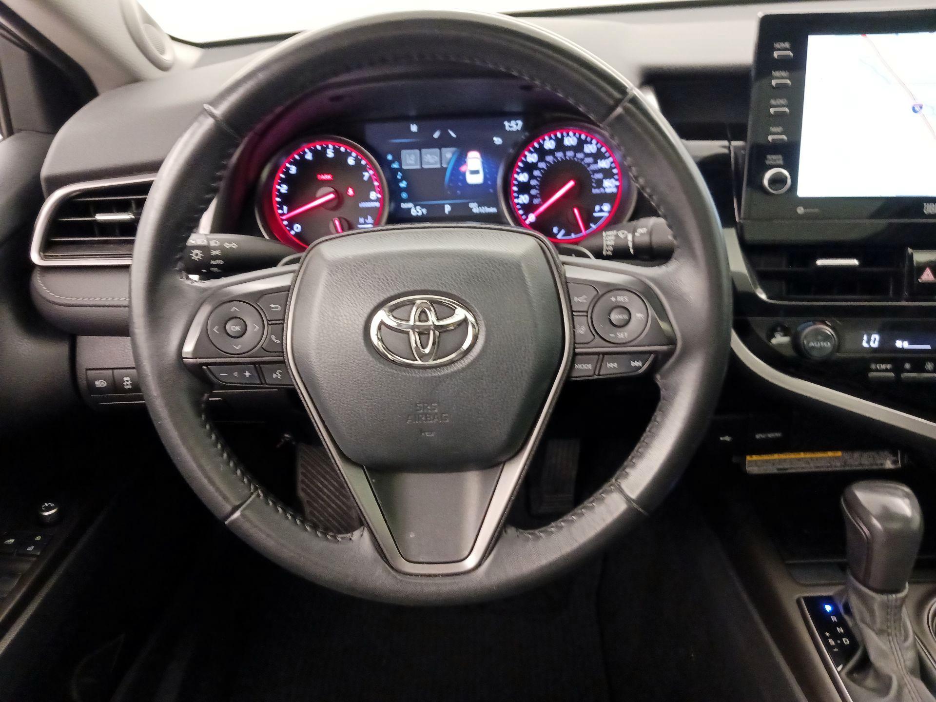 Thumbnail: 2021 Toyota Camry - 10