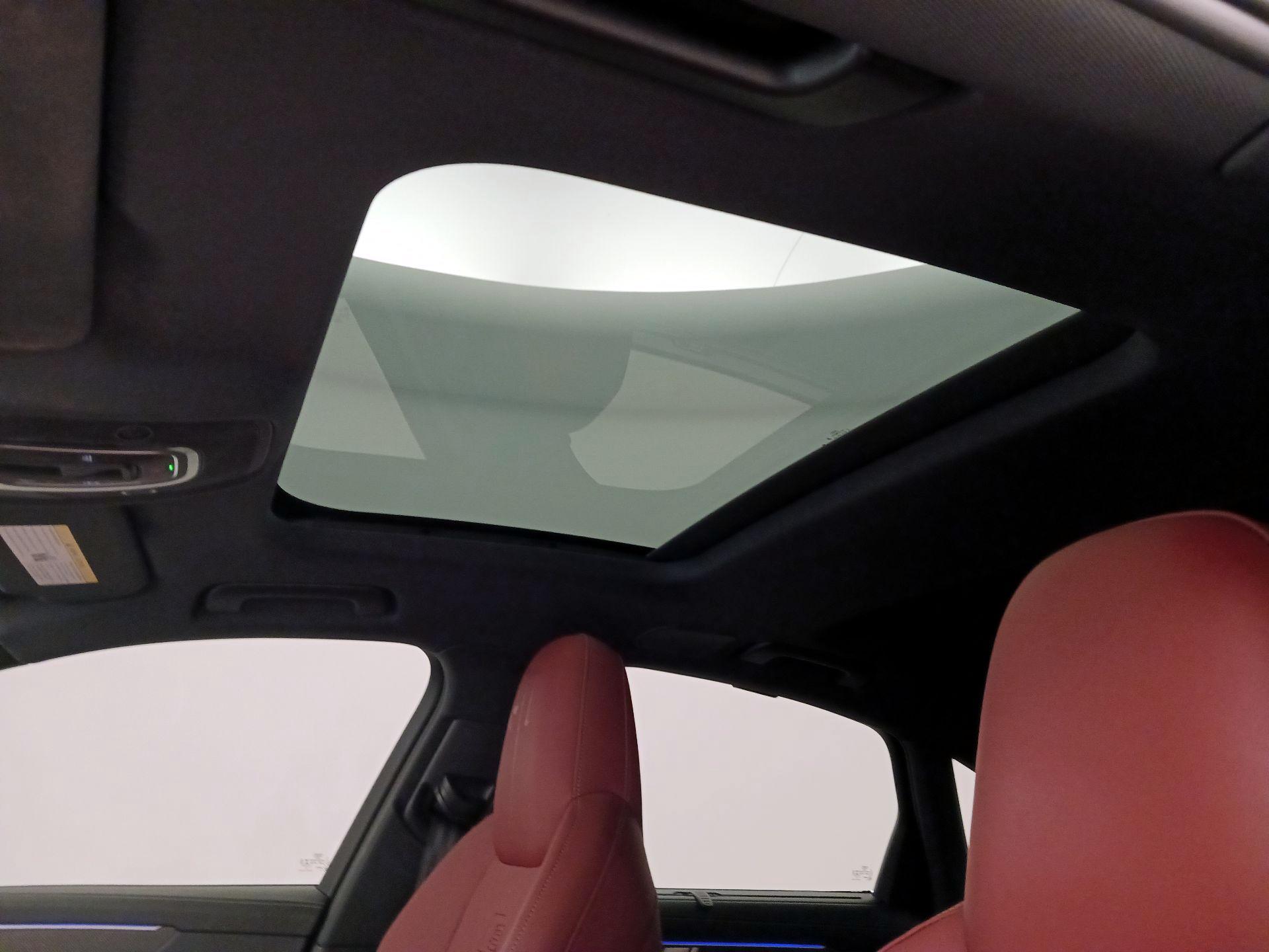 Thumbnail: 2023 Audi S6 - 20