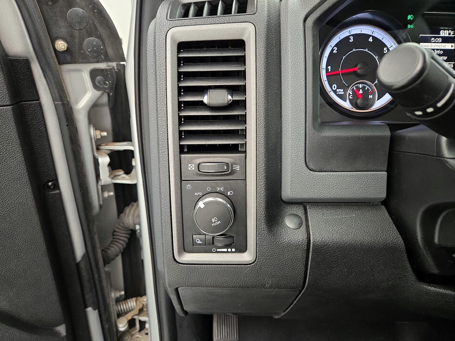 Thumbnail: 2017 RAM 1500 - 13