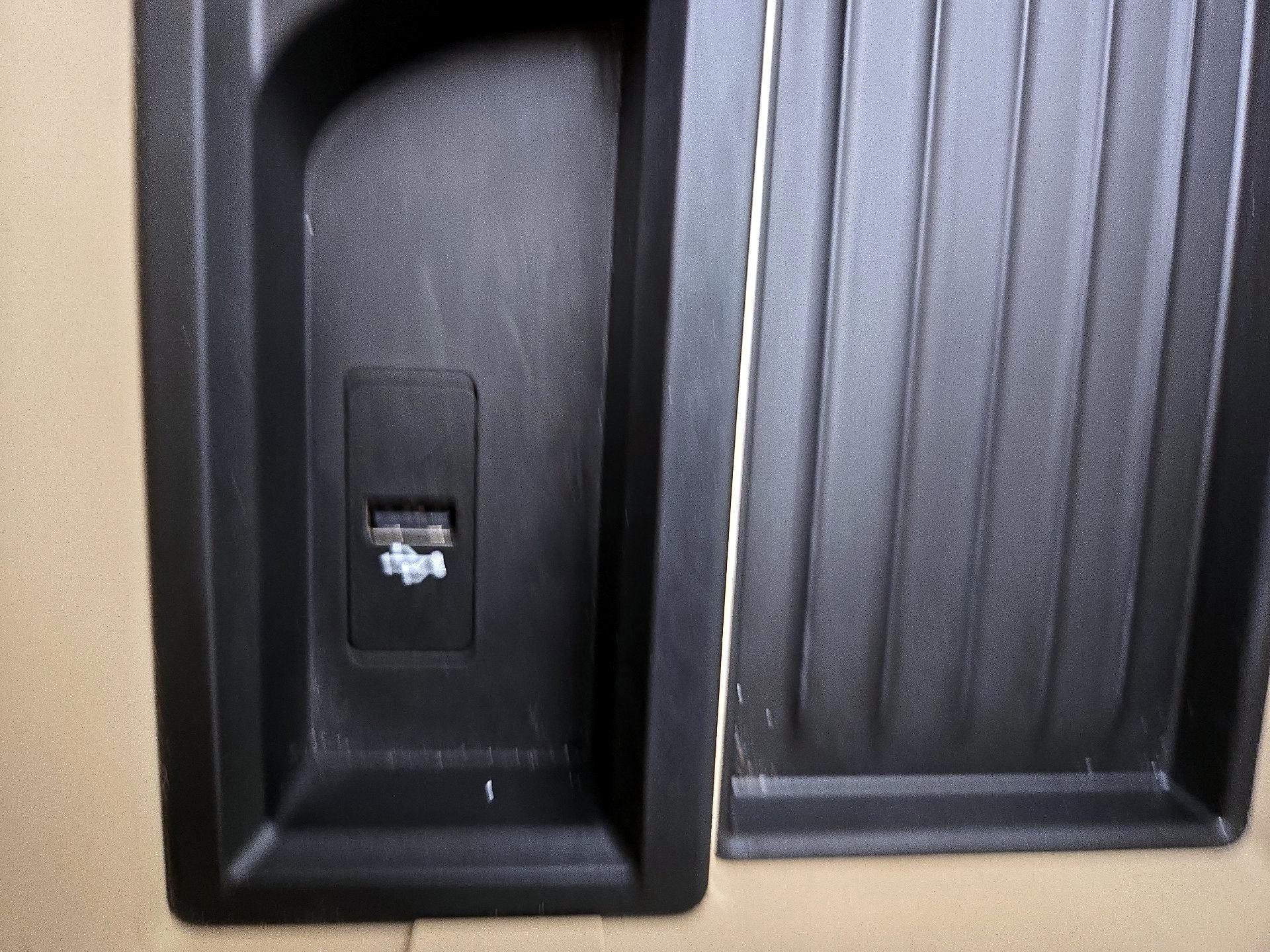 Thumbnail: 2018 BMW 4 Series - 19