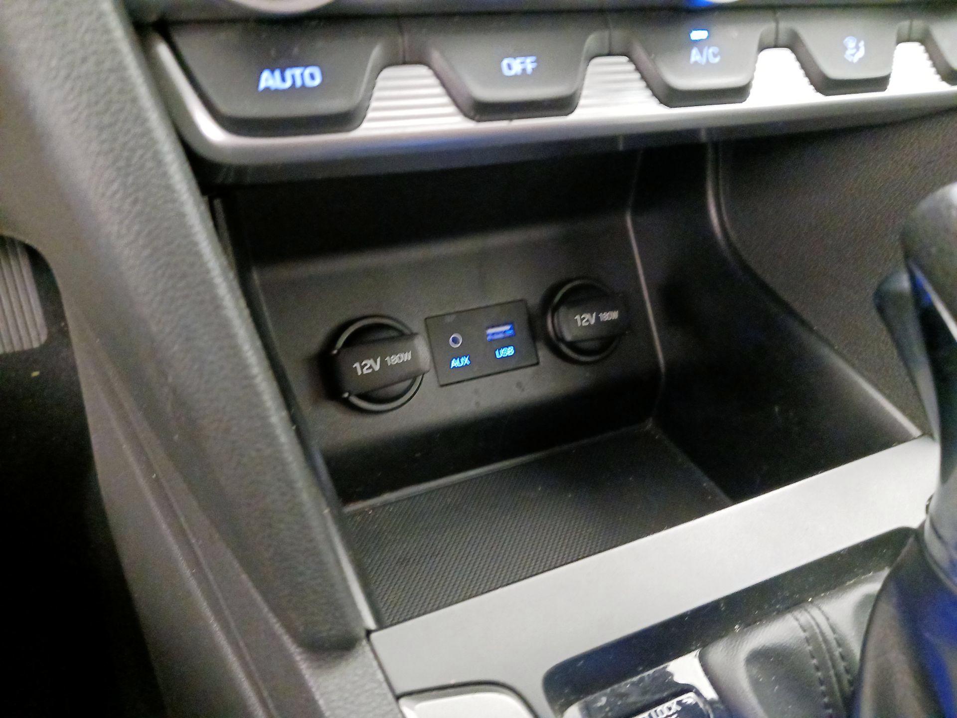 Thumbnail: 2020 Hyundai Elantra - 19