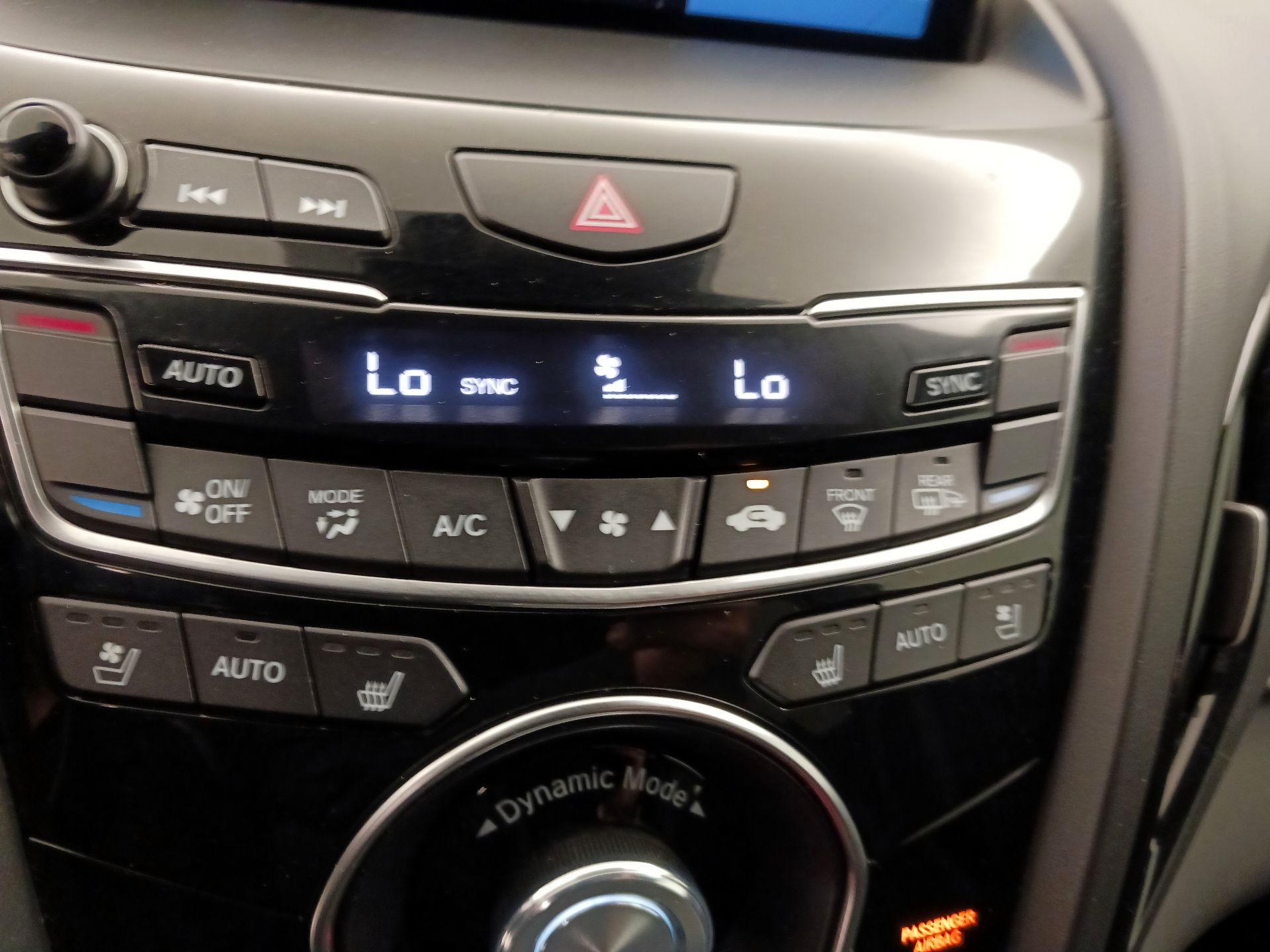 Thumbnail: 2022 Acura RDX - 17