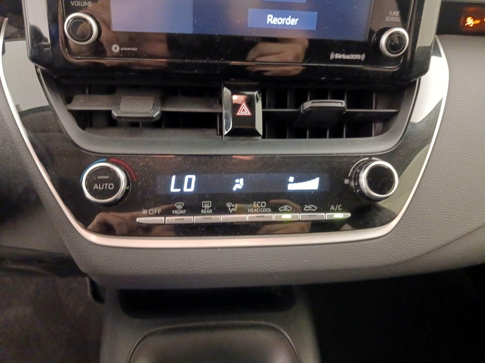 Thumbnail: 2022 Toyota Corolla - 17