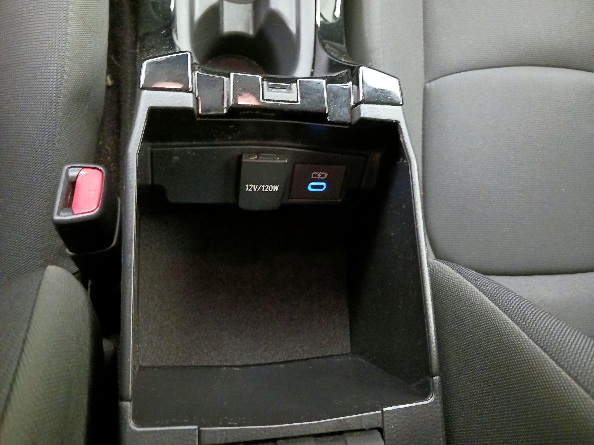 Thumbnail: 2022 Toyota Corolla - 19