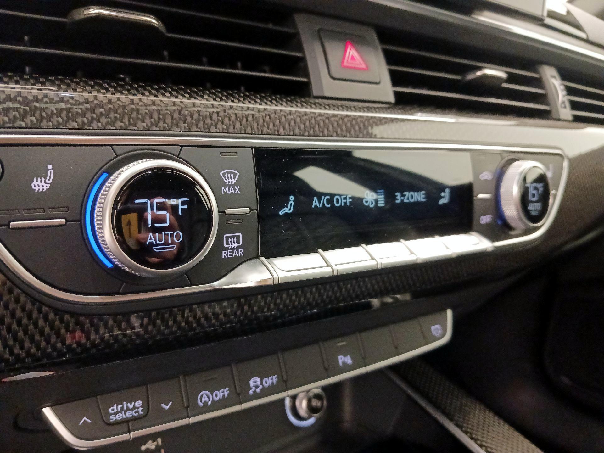 Thumbnail: 2020 Audi S4 - 16