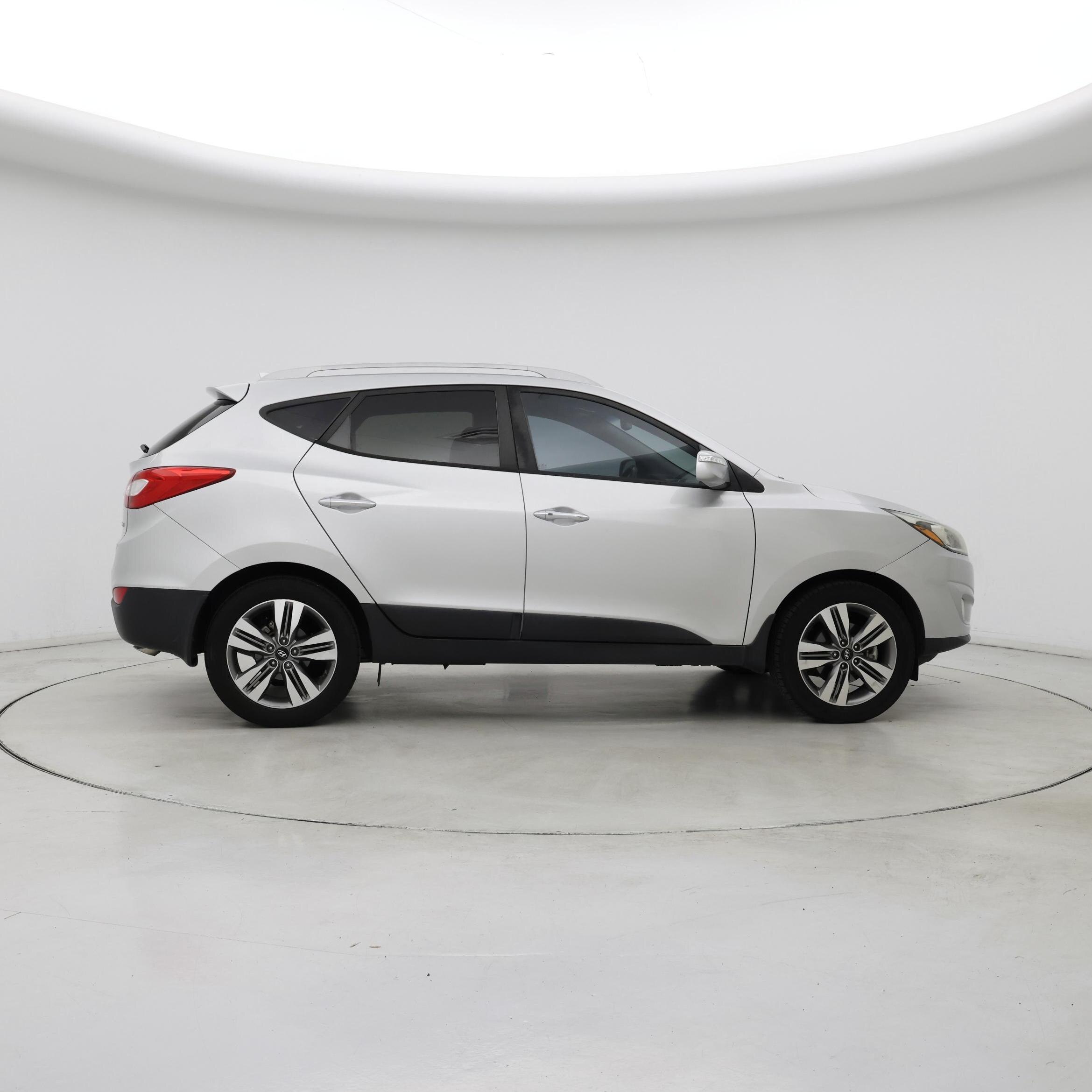 Thumbnail: 2015 Hyundai Tucson - 7