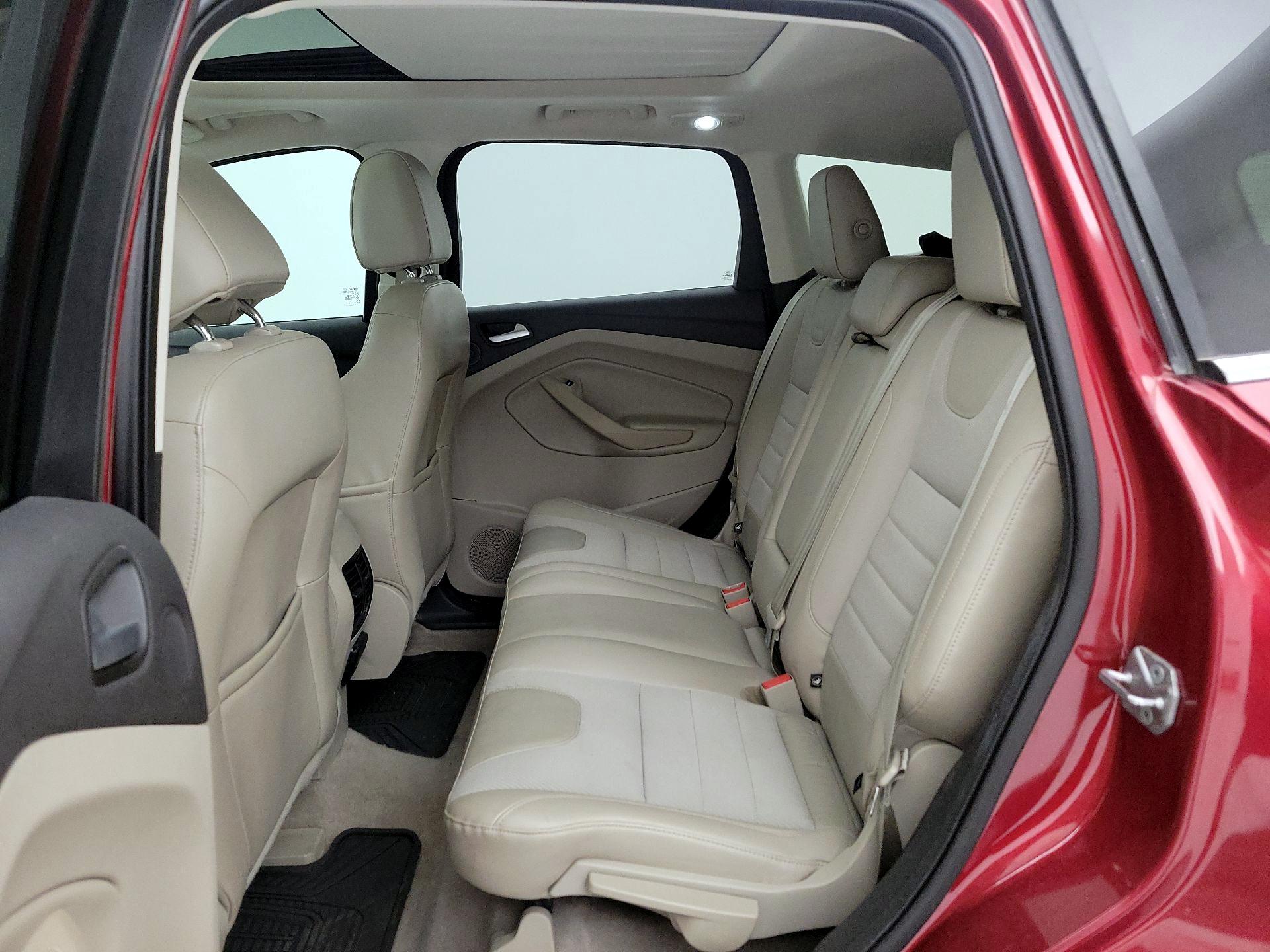 Thumbnail: 2016 Ford Escape - 20