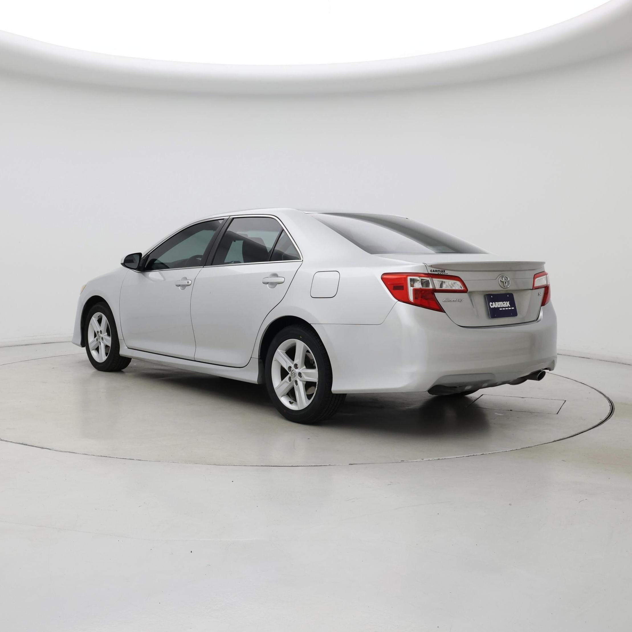 Thumbnail: 2014 Toyota Camry - 2