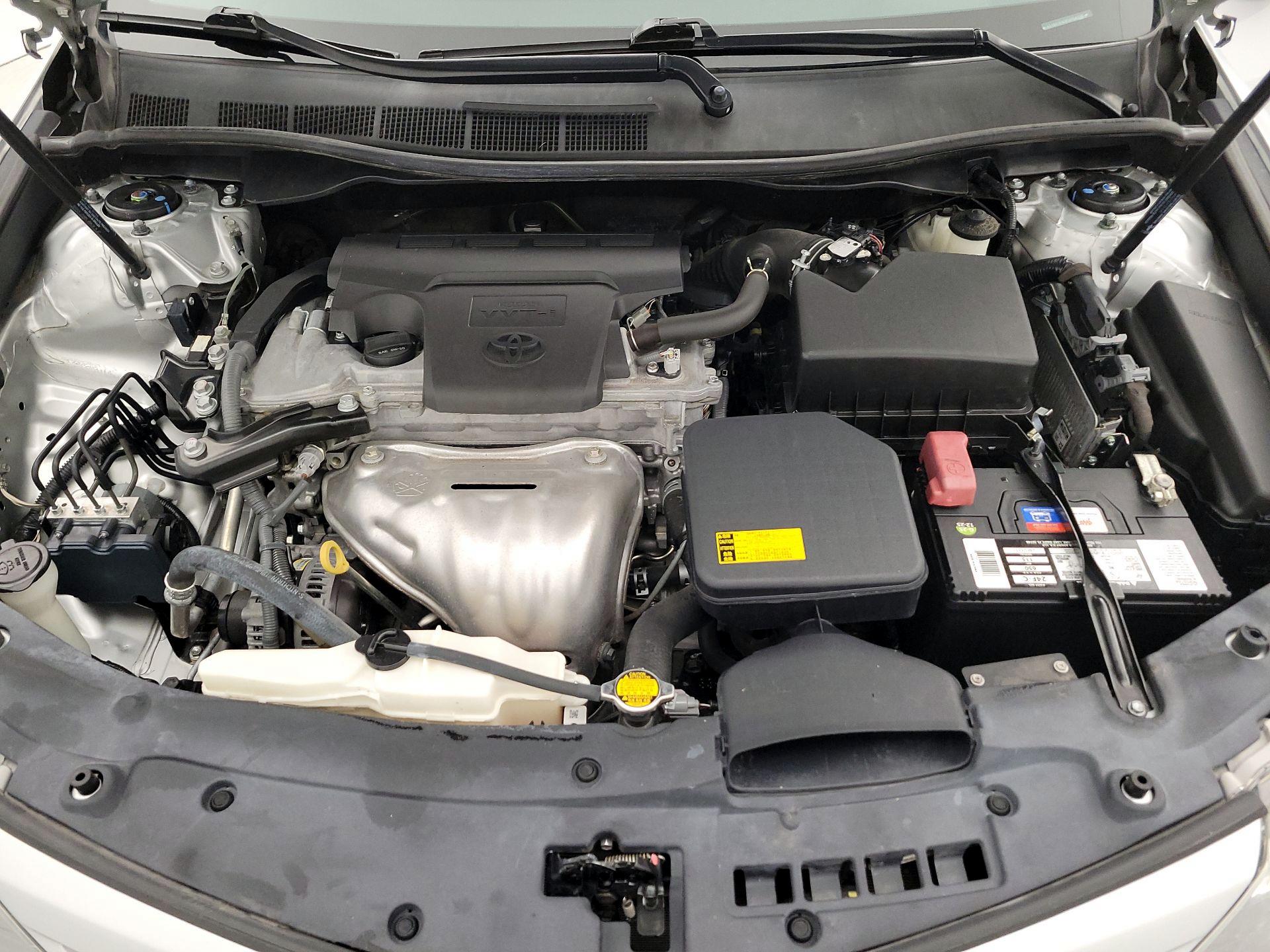 Thumbnail: 2014 Toyota Camry - 20