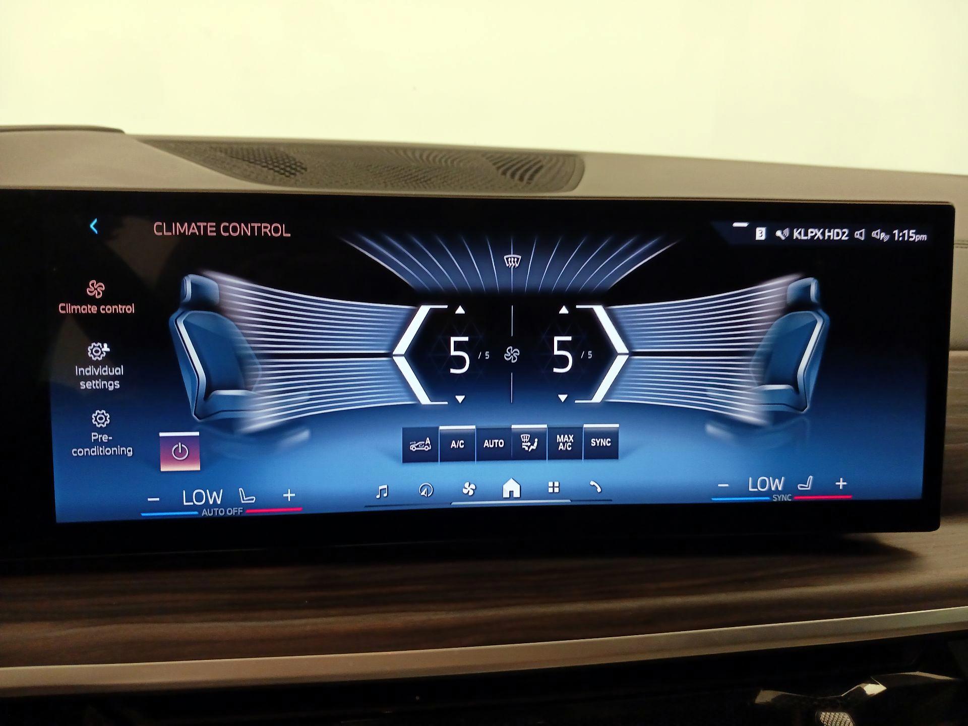 Thumbnail: 2024 BMW X5 - 17