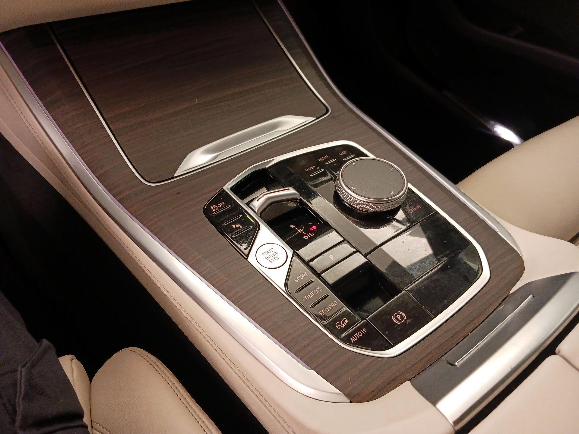 Thumbnail: 2024 BMW X5 - 18