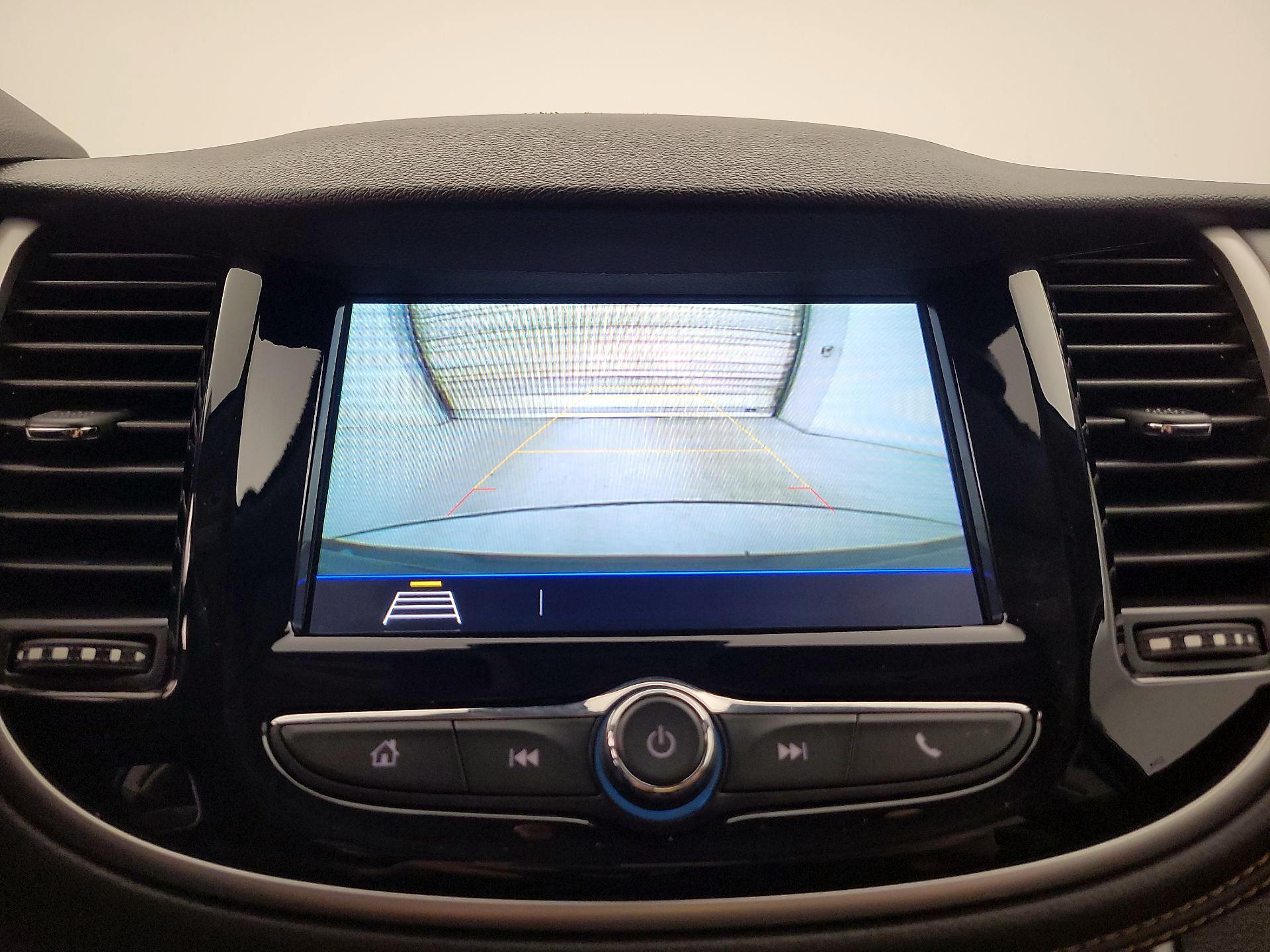 Thumbnail: 2018 Chevrolet Trax - 14