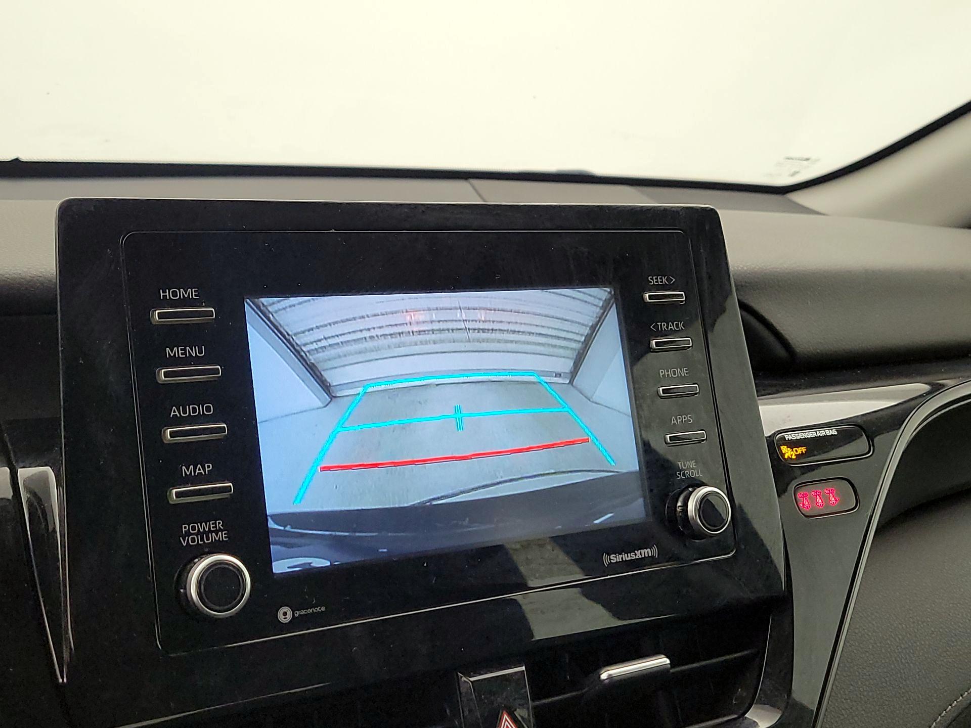 Thumbnail: 2021 Toyota Camry - 14