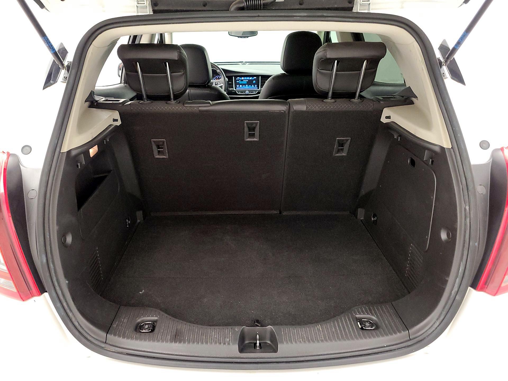 Thumbnail: 2019 Buick Encore - 20