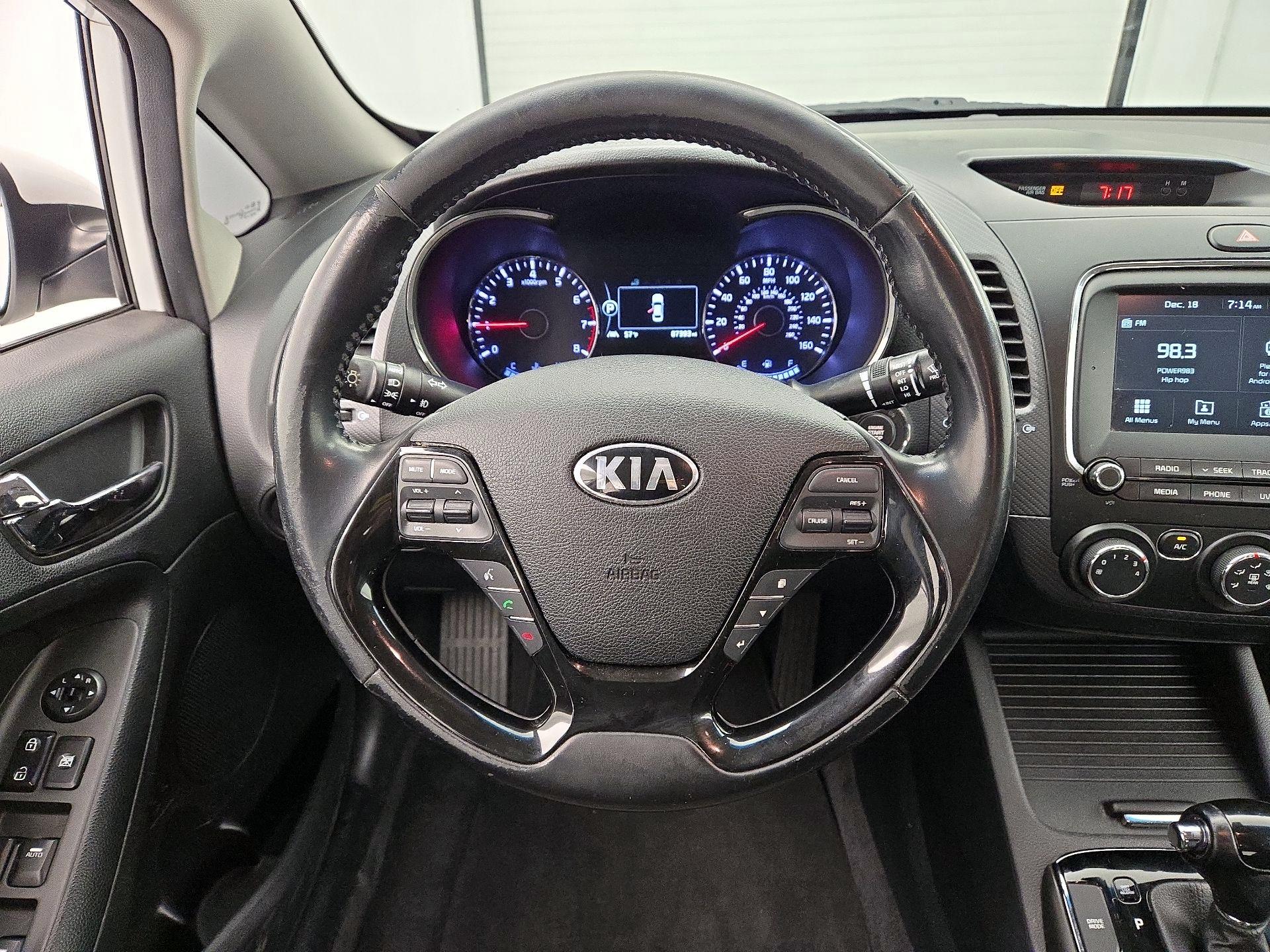 Thumbnail: 2018 Kia Forte - 10
