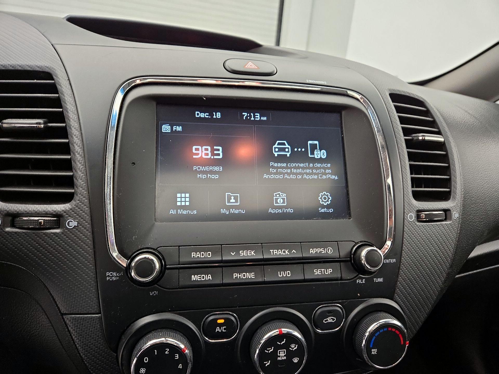 Thumbnail: 2018 Kia Forte - 15