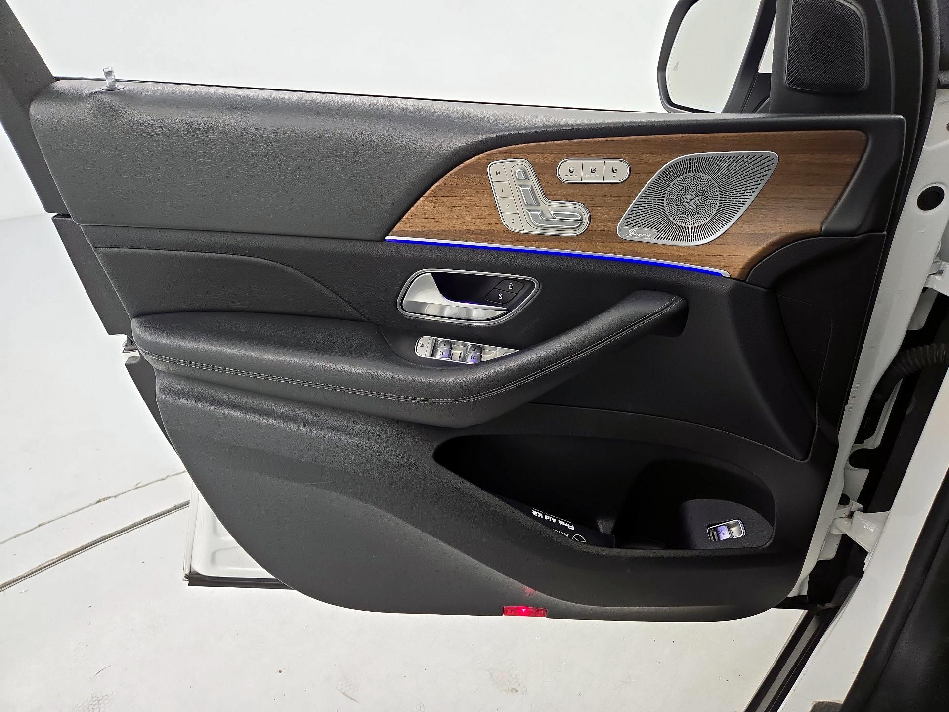 Thumbnail: 2020 Mercedes-Benz GLE - 12