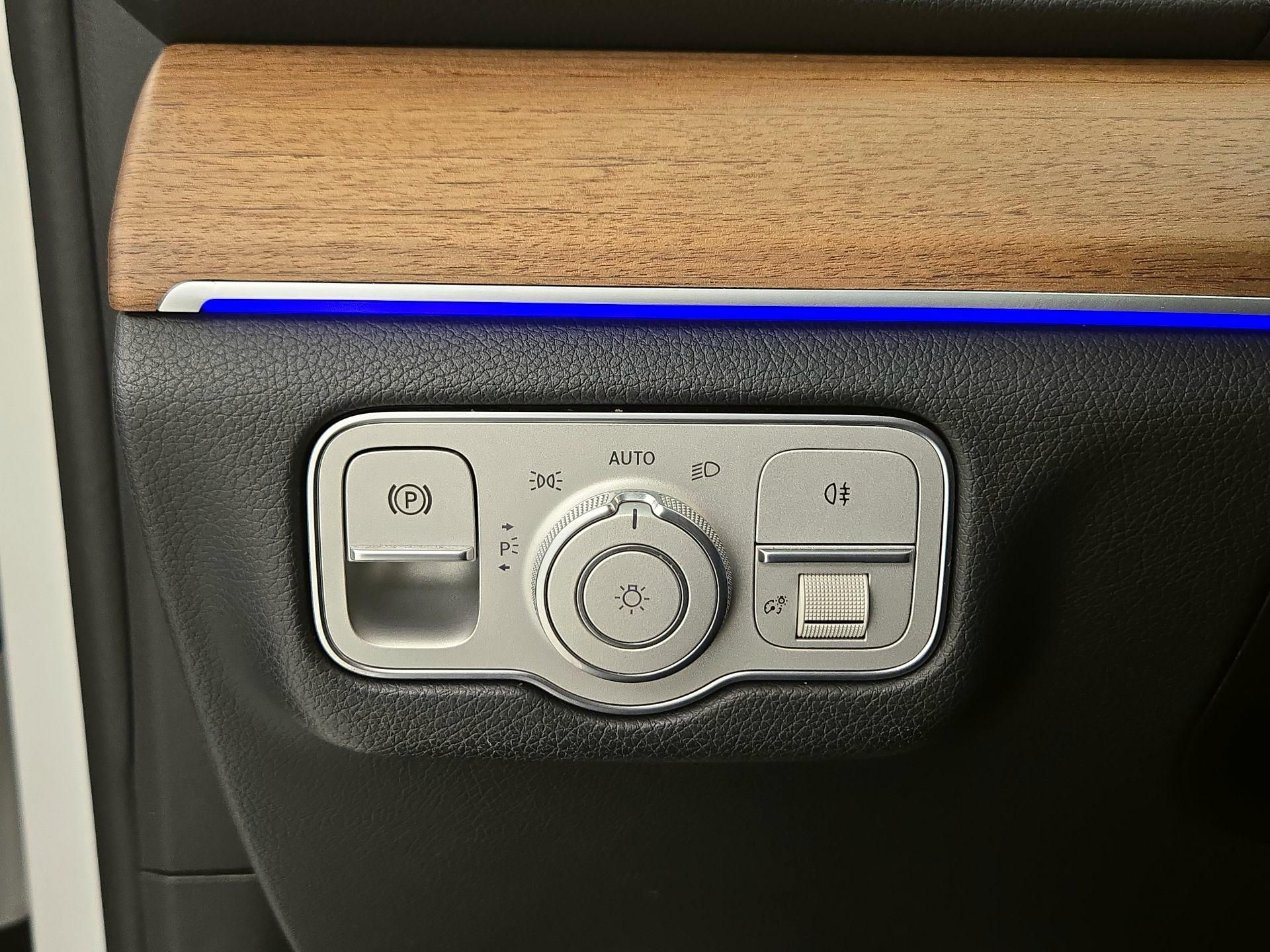 Thumbnail: 2020 Mercedes-Benz GLE - 13