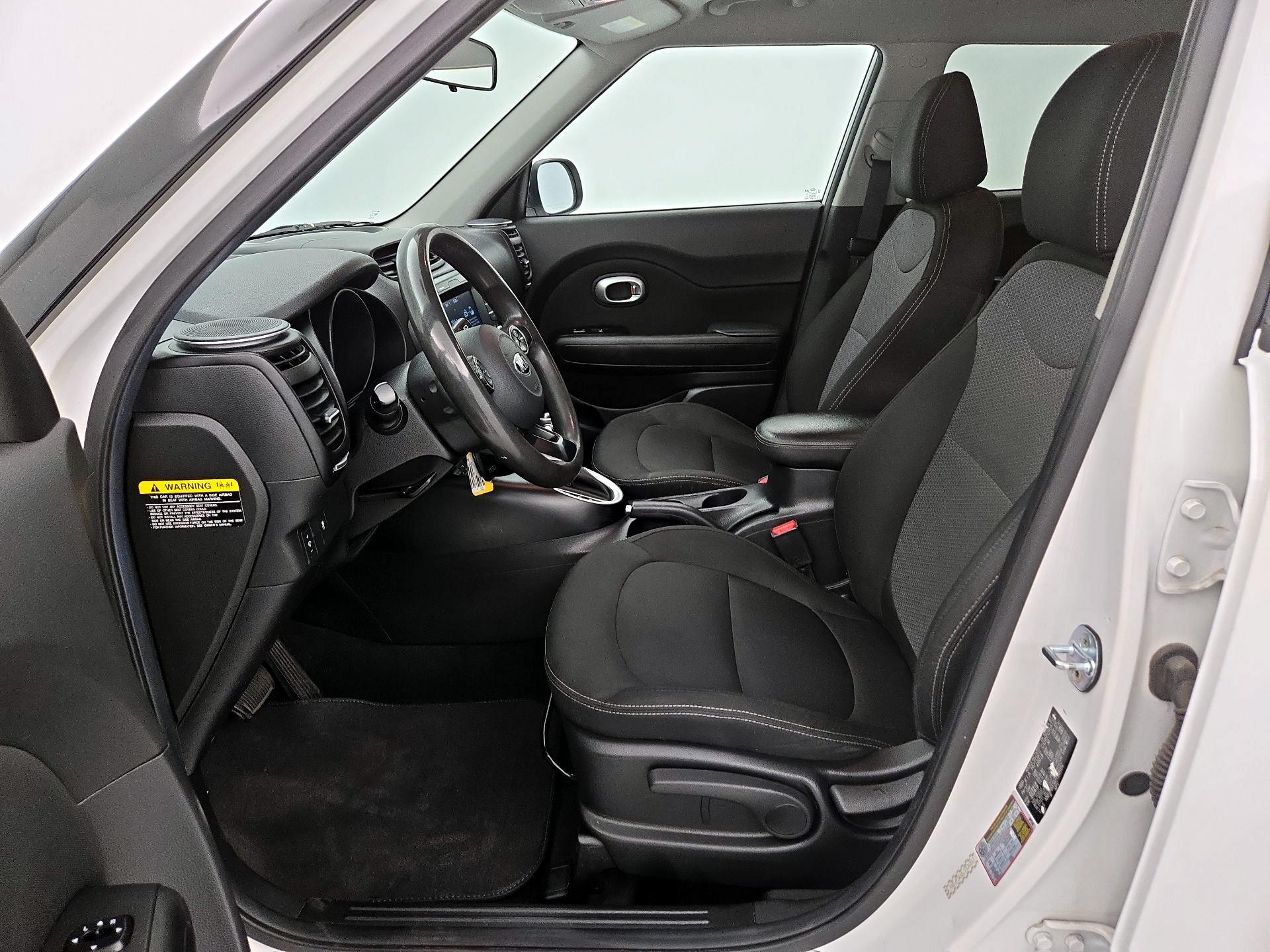 Thumbnail: 2018 Kia Soul - 11